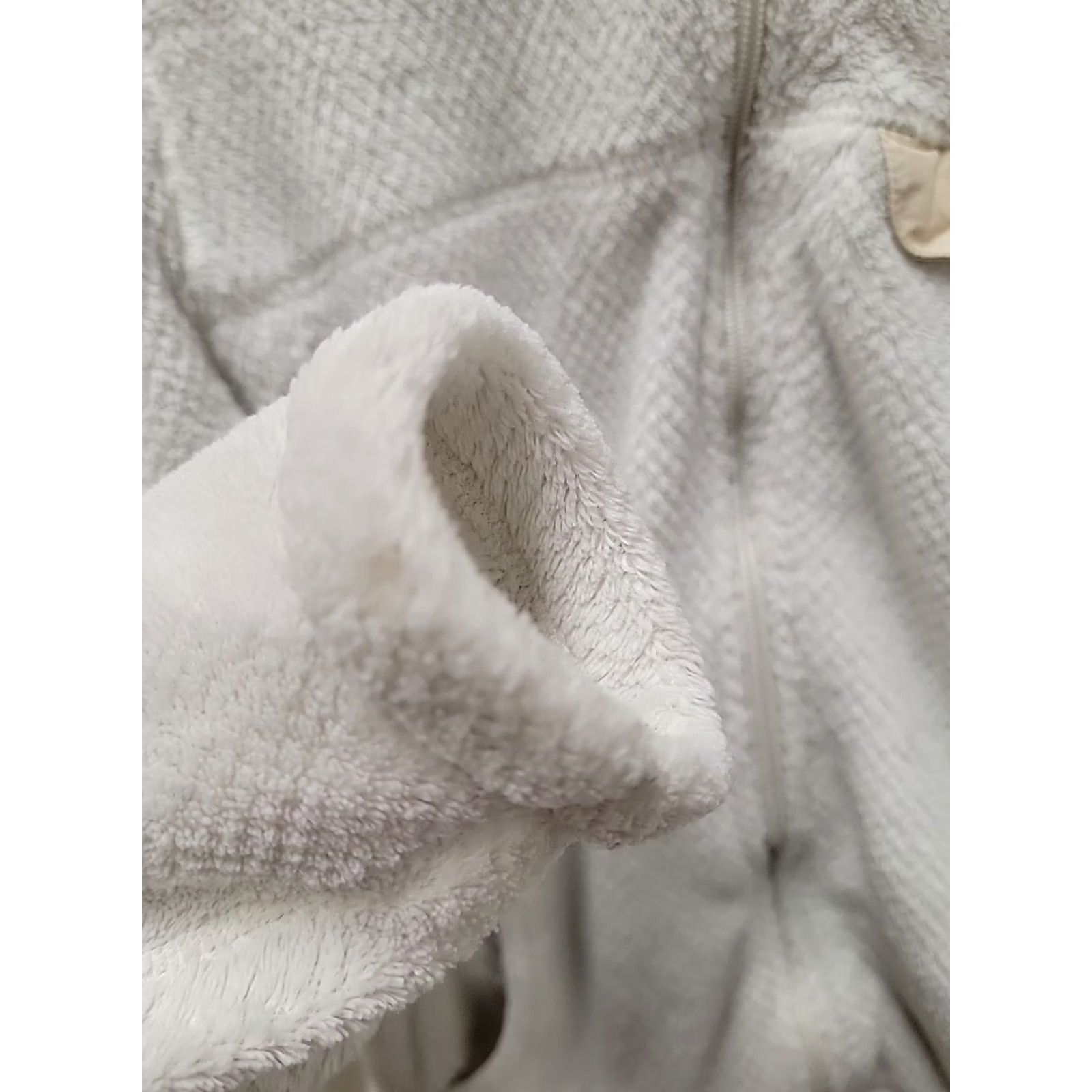Patagonia Patagonia Jacket Full Zip Fleece Womens M White Size M / US 6-8 / IT 42-44 - 4 Thumbnail