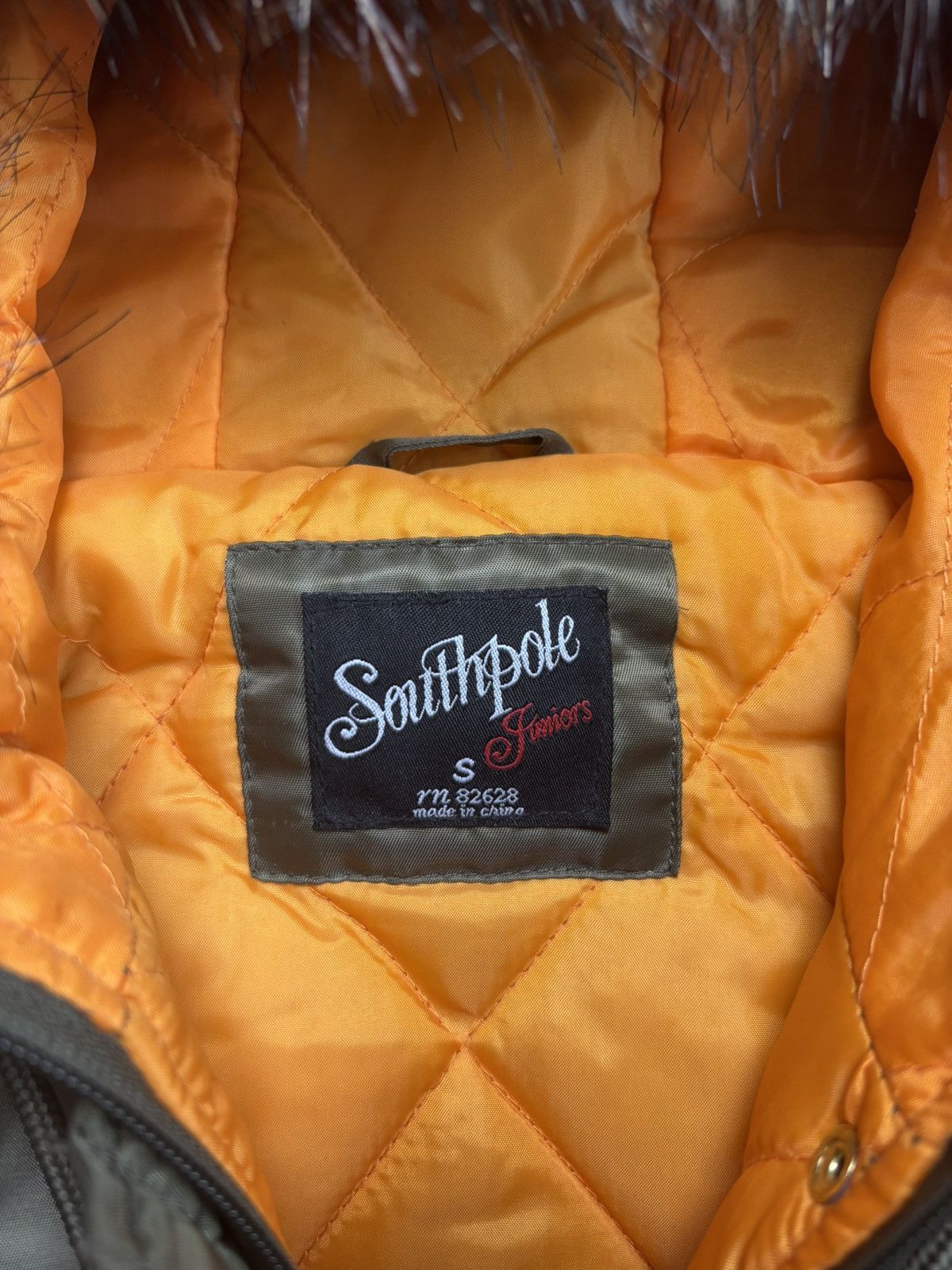 Southpole Deadstock SOUTHPOLE N2B Faux fur cropped bomber jacket Size S / US 4 / IT 40 - 10 Thumbnail
