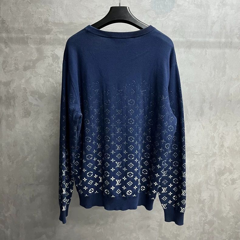 Louis Vuitton Louis Vuitton Crew neck long-sleeve sweater in dark blue w Size US XL / EU 56 / 4 - 5 Thumbnail