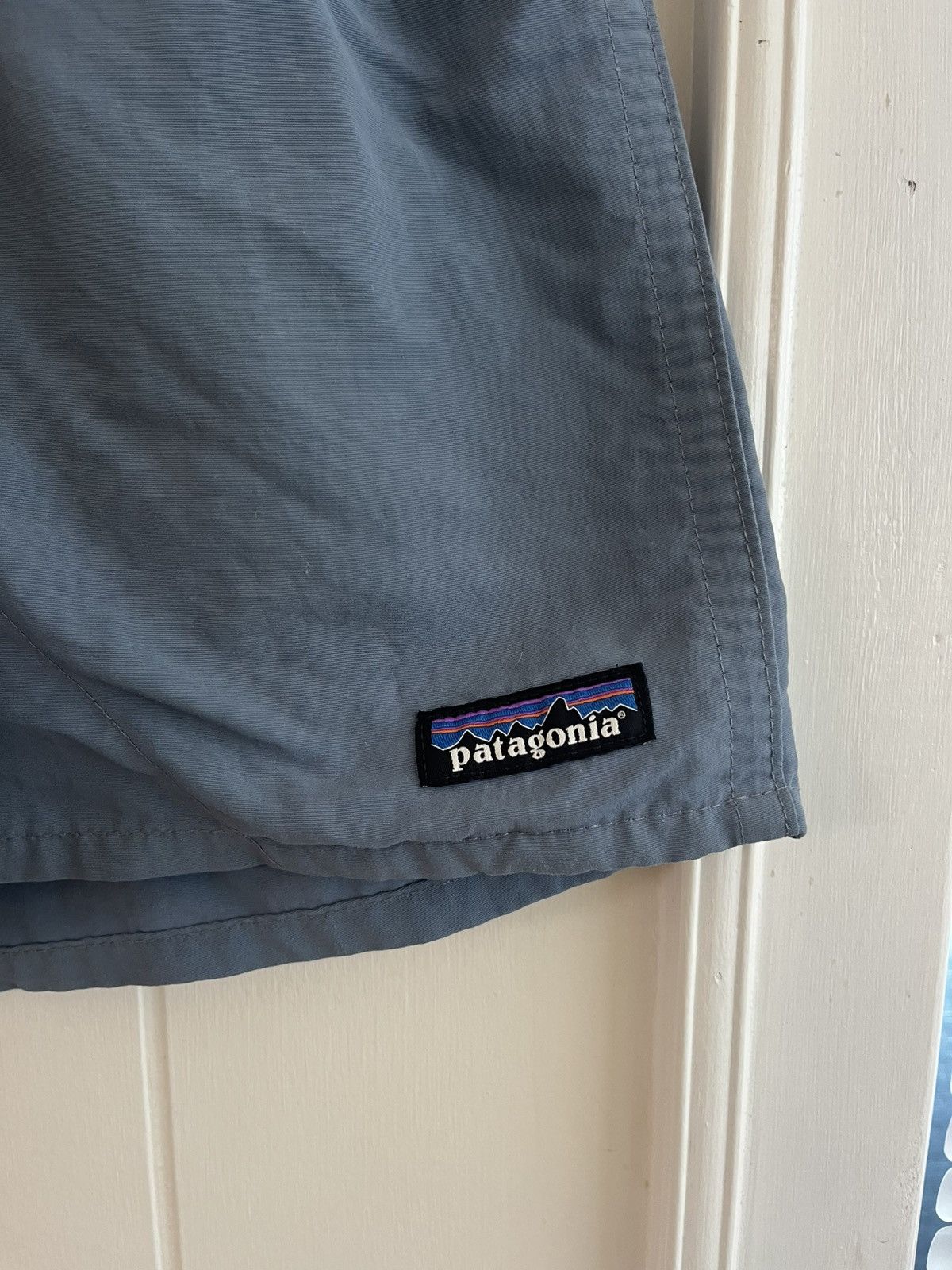 Patagonia Patagonia Navy Blue/ Grey Drawstring All Purppse Shorts Size US 30 / EU 46 - 2 Thumbnail