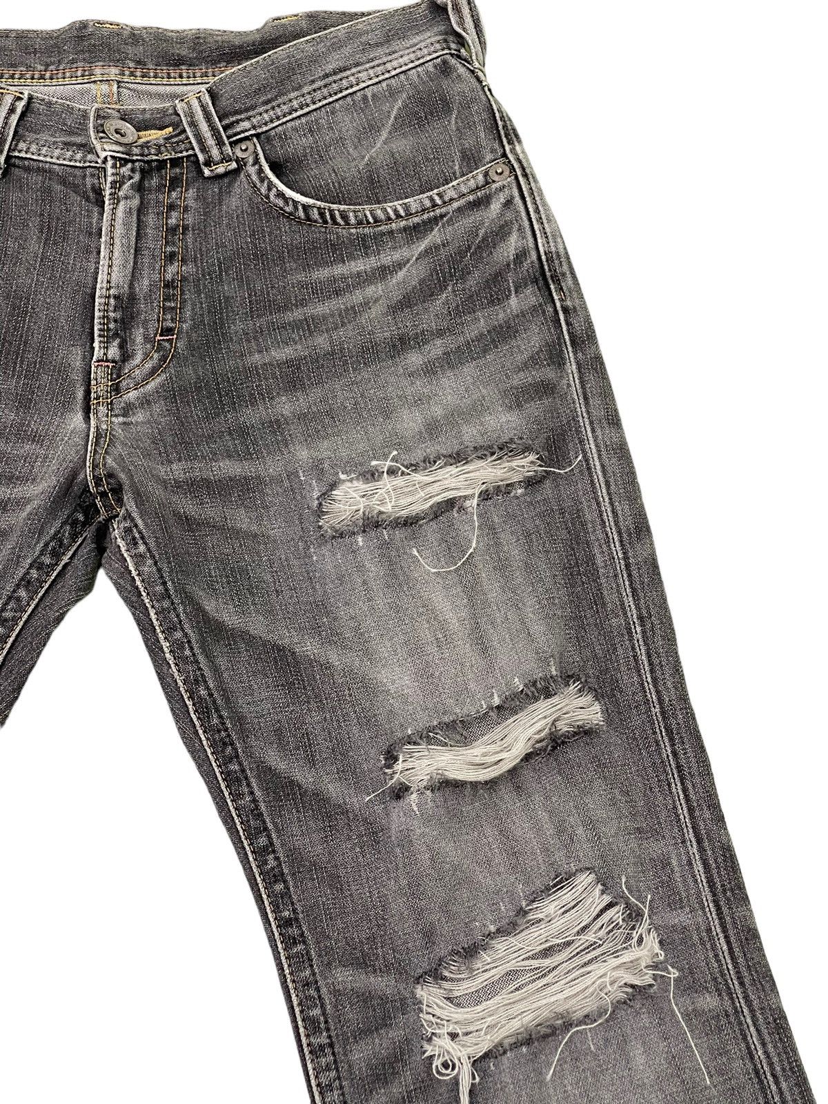 Japanese Brand Flare Jeans Wrangler Over Distress Denim Boot Cut 6🟦4 Size US 31 - 8 Thumbnail