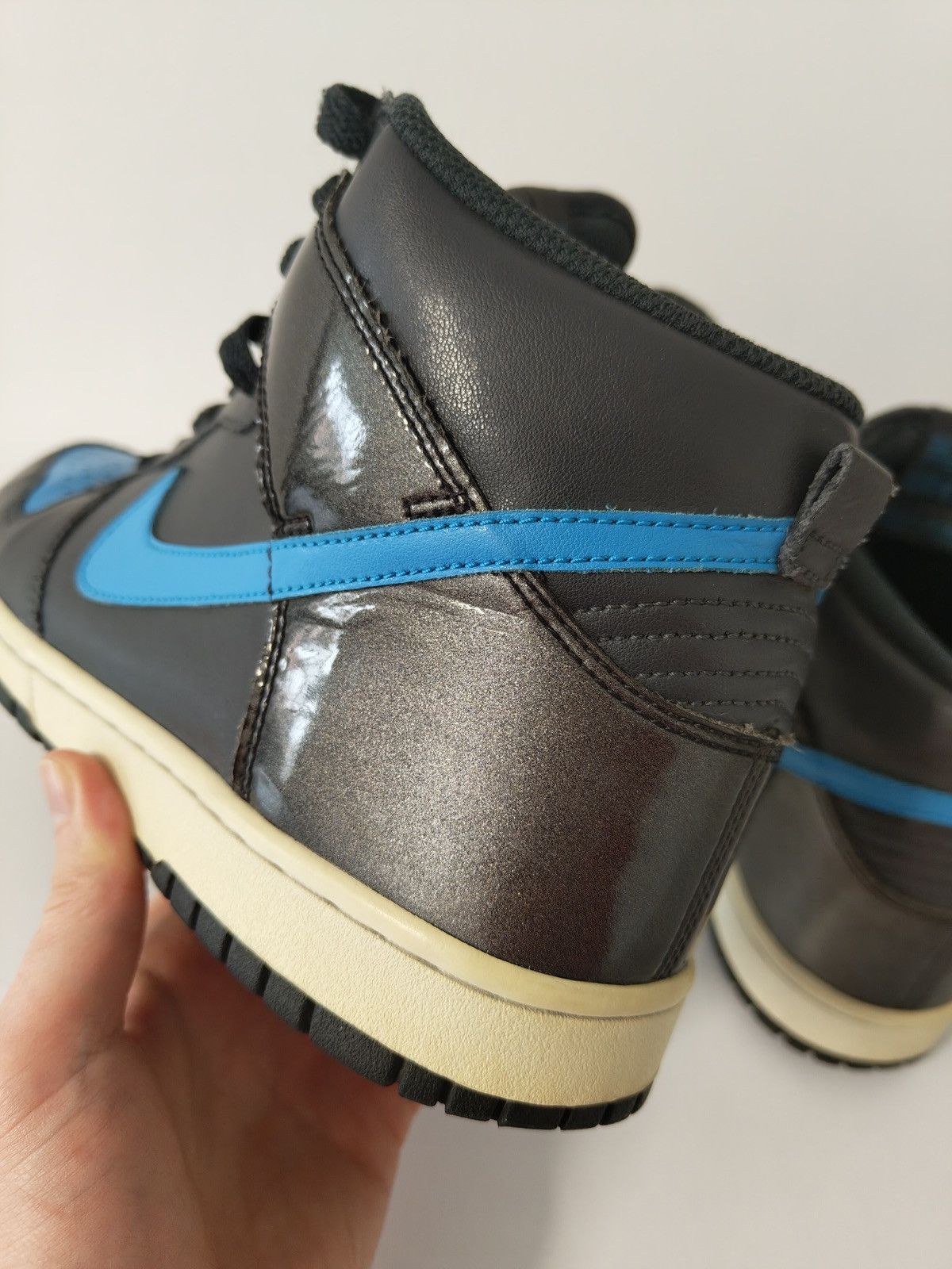 Nike 2010 Nike WMNS Dunk High Anthracite/Orient Blue-White Size US 10.5 / IT 40.5 - 6 Thumbnail