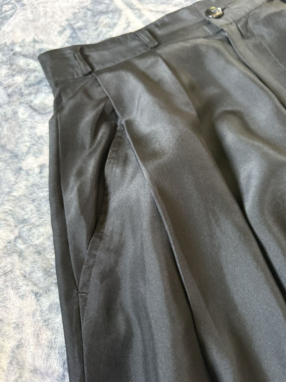 Yohji Yamamoto S/S 04 YOHJI YAMAMOTO Pleated Wide Leg Black Silk Pants Size US 30 / EU 46 - 9 Thumbnail