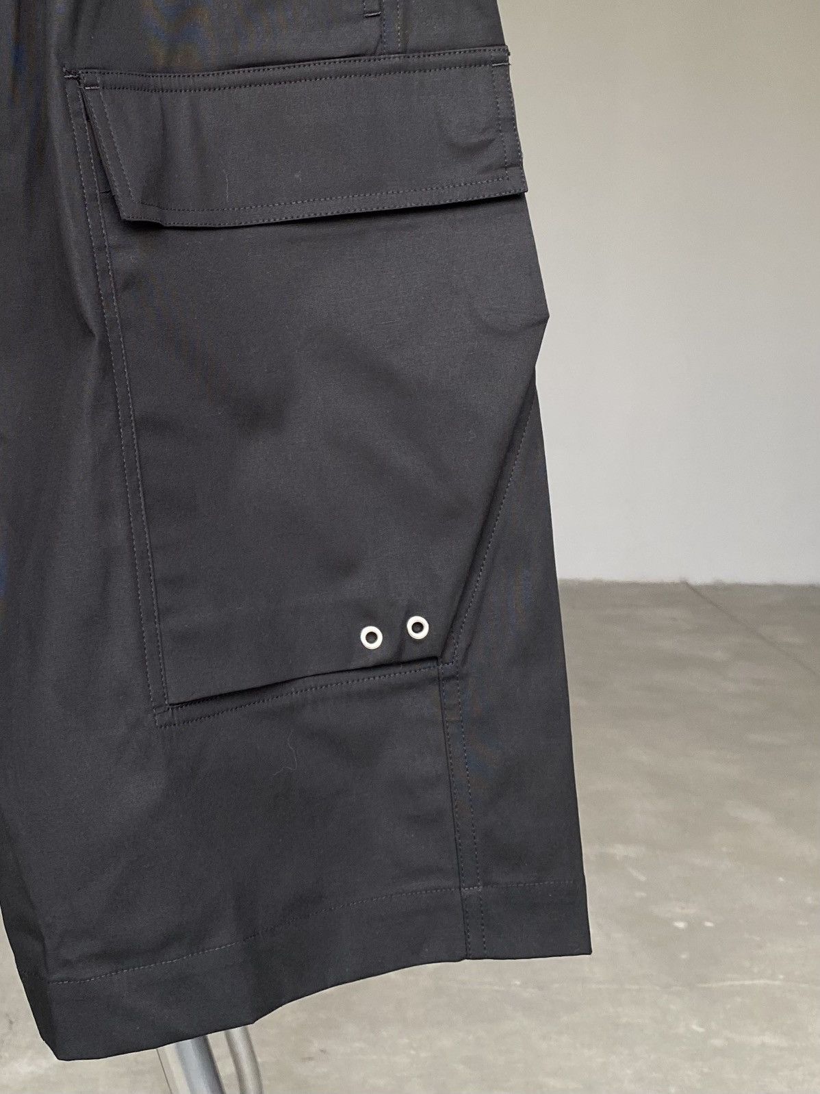 Rick Owens RICK OWENS CARGO SHORTS SS24 Size US 30 / EU 46 - 2 Thumbnail