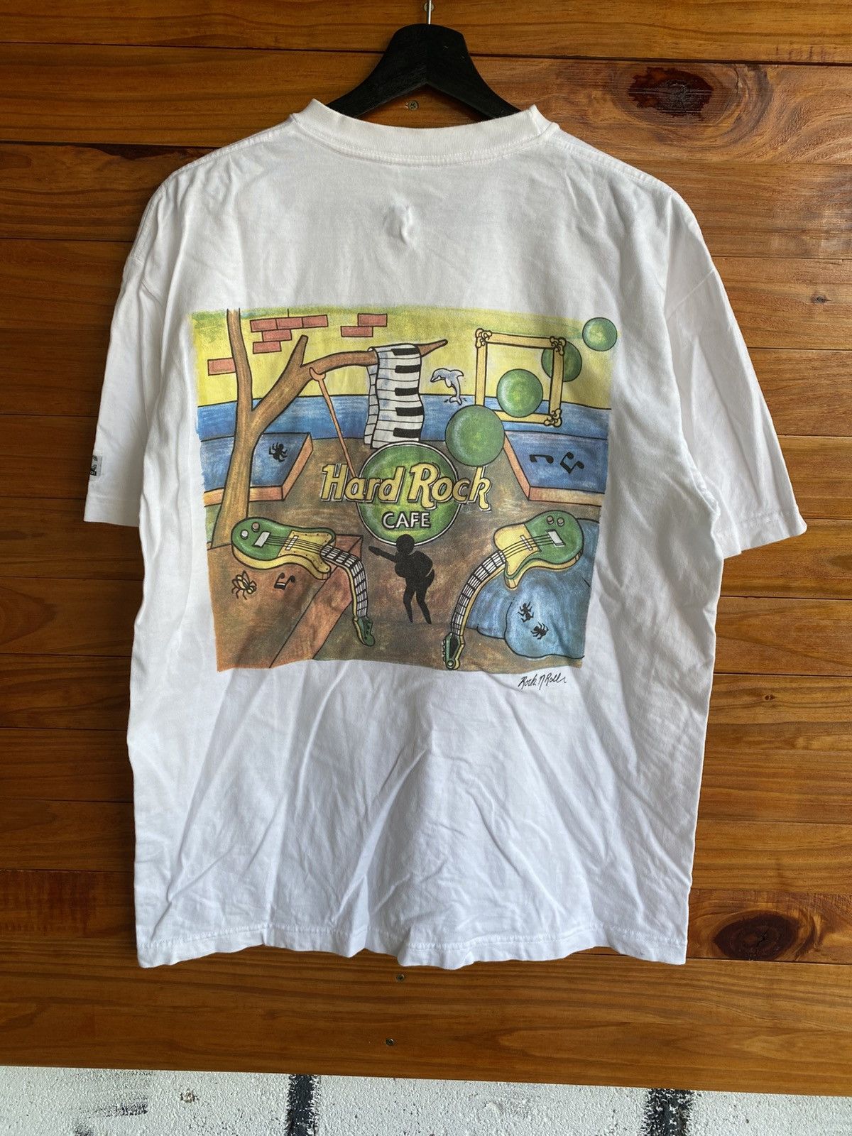 Hard Rock Cafe Vintage Hard Rock Cafe Madrid Heavy Tee White T-Shirt 1990s Size US M / EU 48-50 / 2 - 3 Thumbnail