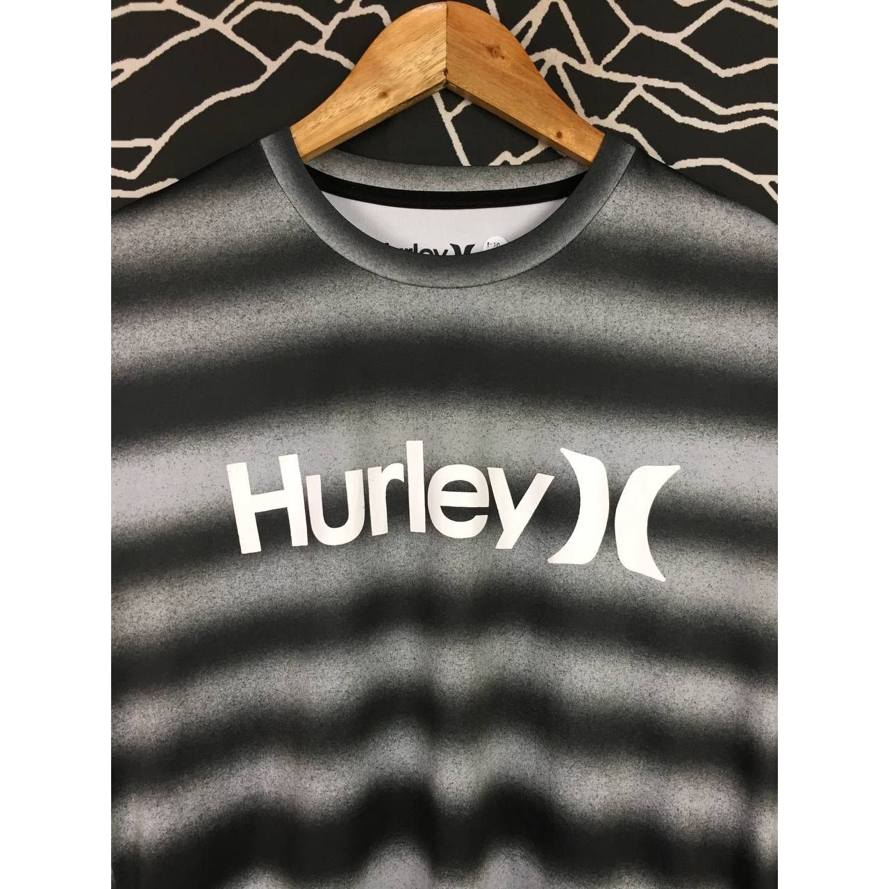 Hurley Hurley Spell Out Logo Long Sleeve Surfwear Polyester Tee Size US M / EU 48-50 / 2 - 3 Thumbnail