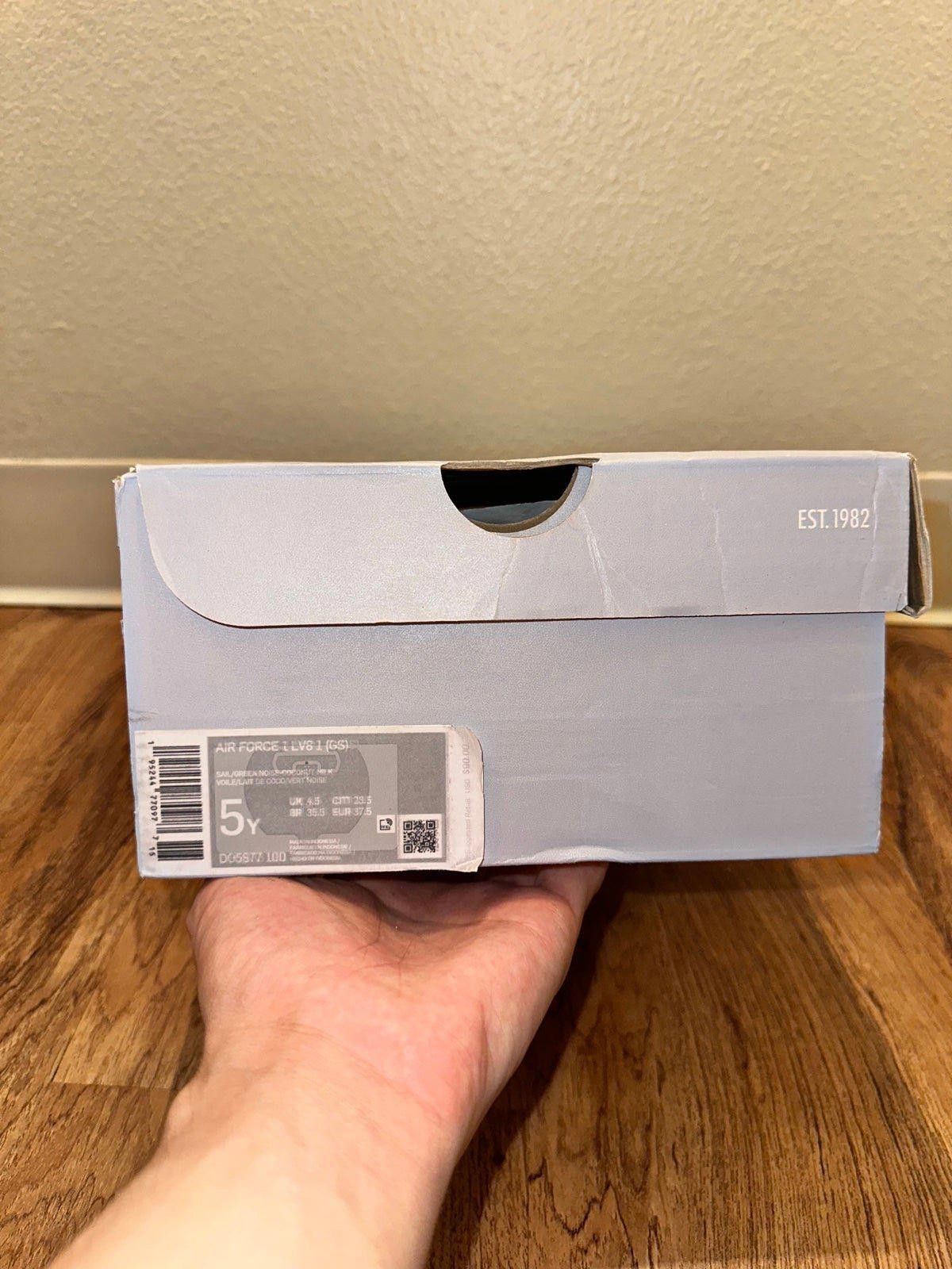 Nike Nike Air Force 1 Low Test of Time Sail Green (GS) Size US 5 / EU 37 - 12 Thumbnail