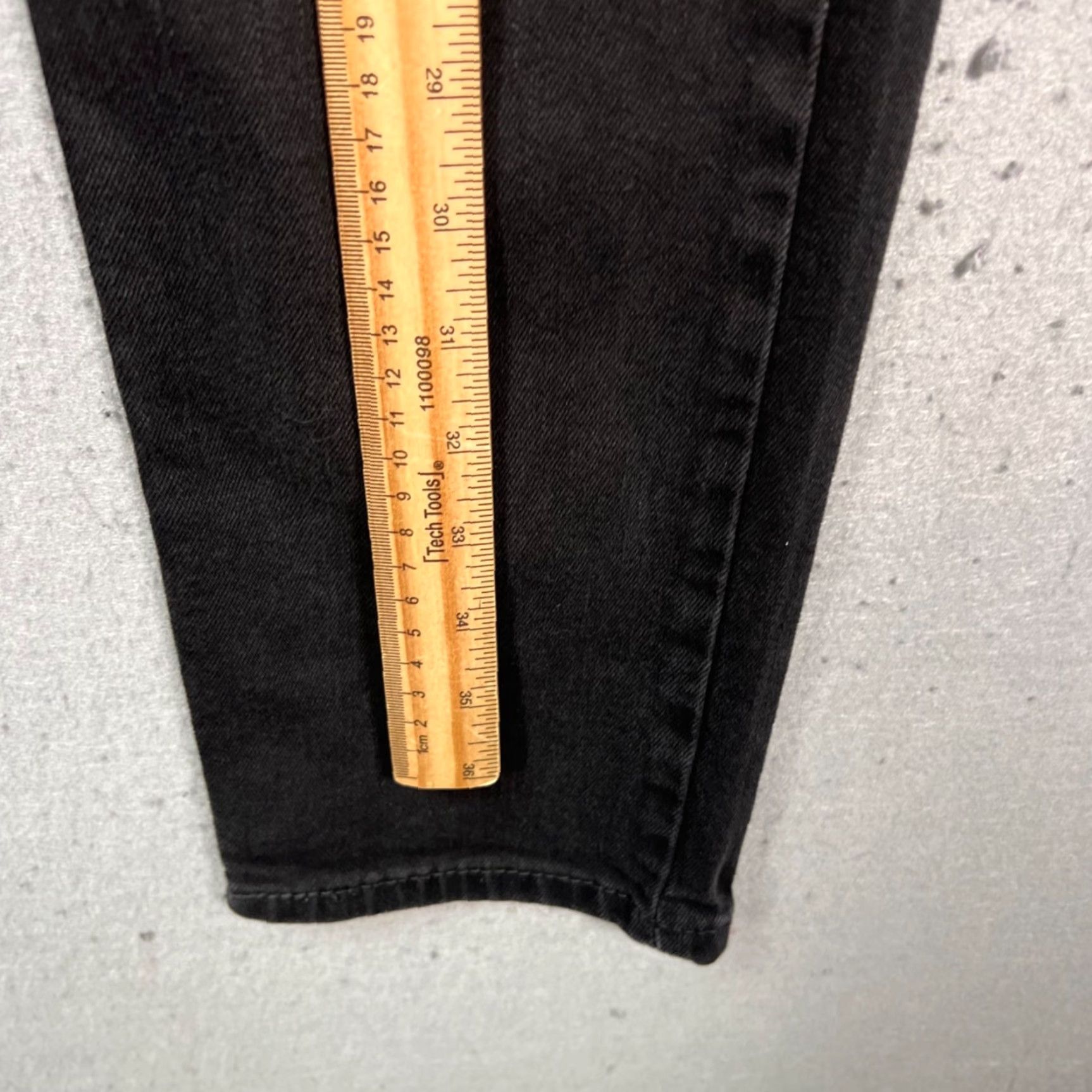 Levi's Levi's 502 Slim Tapered Jeans Mens 31 x 30 Black Denim Slim Fit 5-Pocket Cotton Blend Regular Size Jeans Men Black Levi's 500 Series Vintage: No Size US 31 - 7 Thumbnail