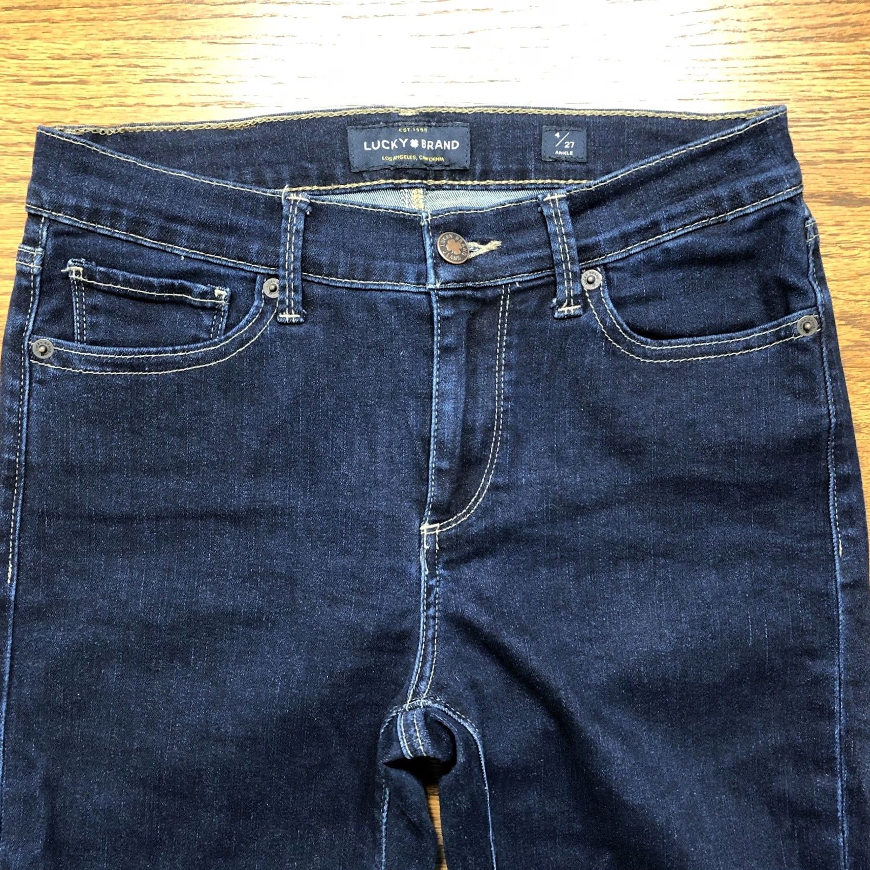Lucky Brand Lucky Brand Brooke Legging Ankle Jeans Blue Medium Wash Womens 4/29 Inseam 29 in Regular Rise 9 in Zip 5-Pocket Denim Cotton Blend Size 27" / US 4 / IT 40 - 4 Thumbnail