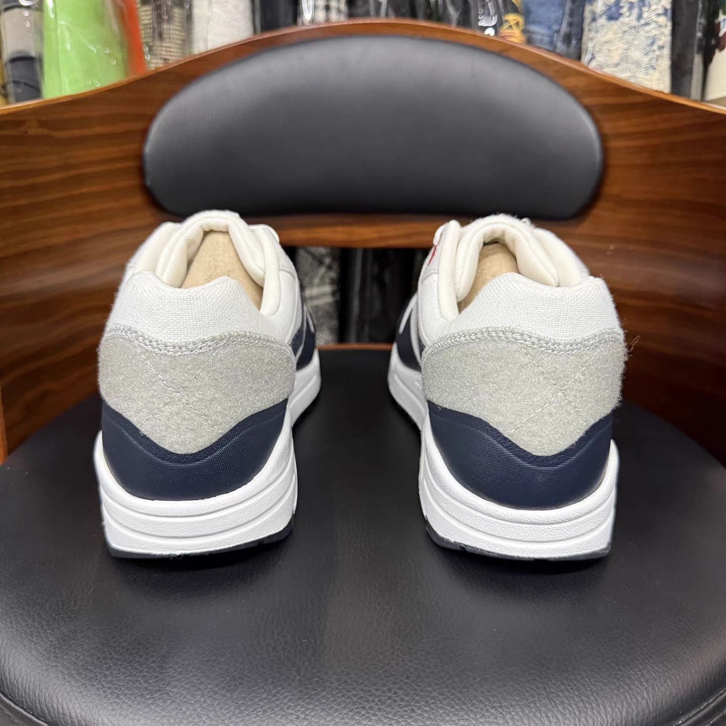 Nike Nike Air Max 1 Sneakers K15 Size US 10 / EU 43 - 3 Thumbnail