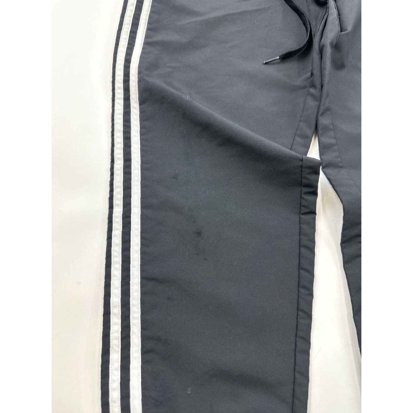Adidas Adidas Men's Small Black Windbreaker Jogger Pants Activewear Basketball Running Size US 29 - 3 Thumbnail