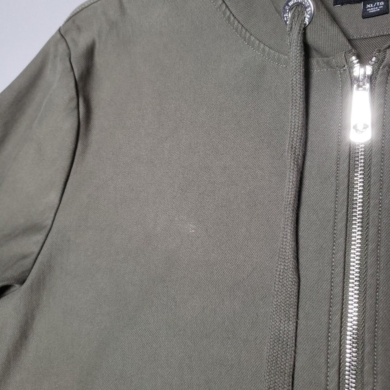 True Religion True Religion metallic back zip up hoodie Mens XLarge Size US XL / EU 56 / 4 - 5 Thumbnail