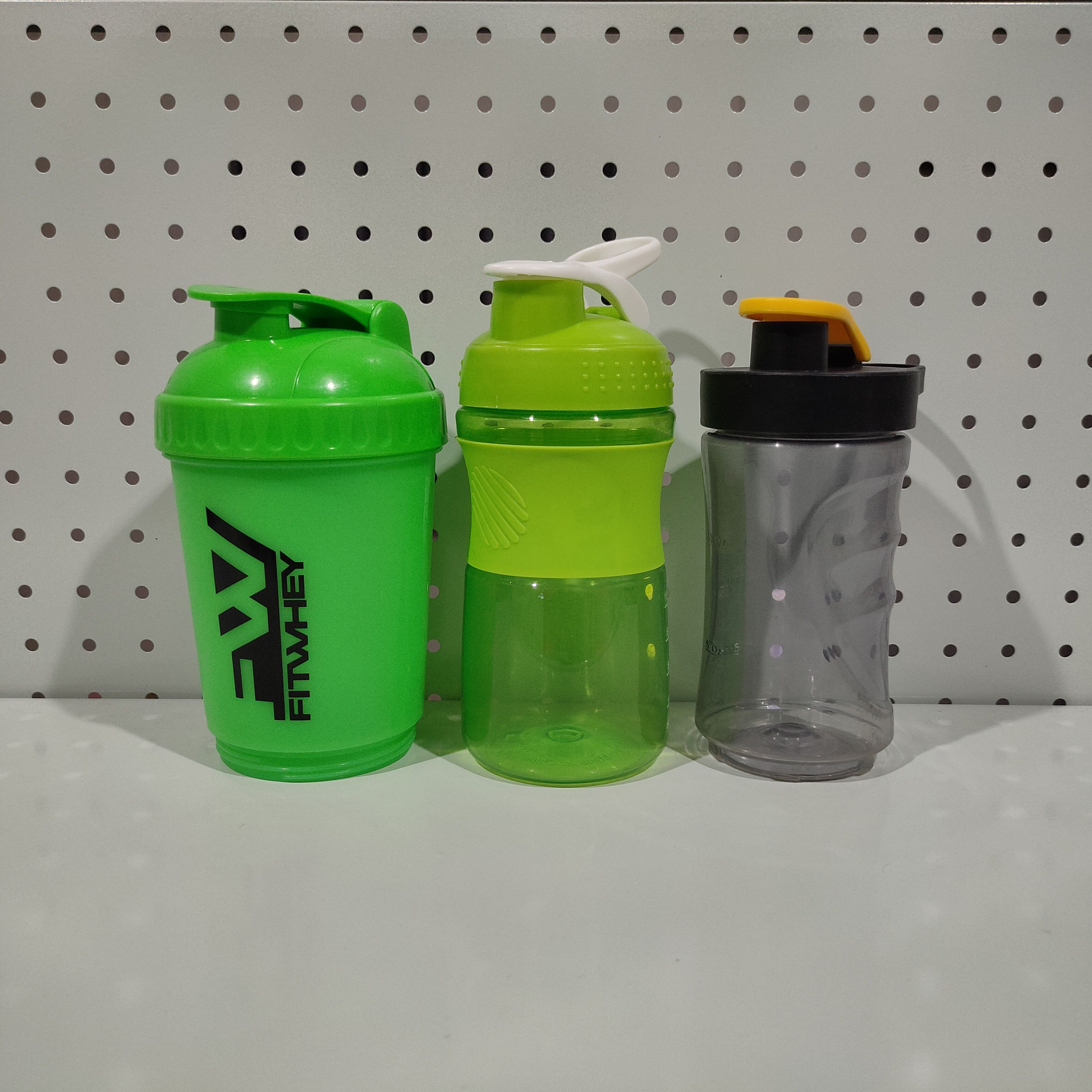 Other 🔥 3 pieces shaker assorted sizes Size ONE SIZE - 1 Thumbnail