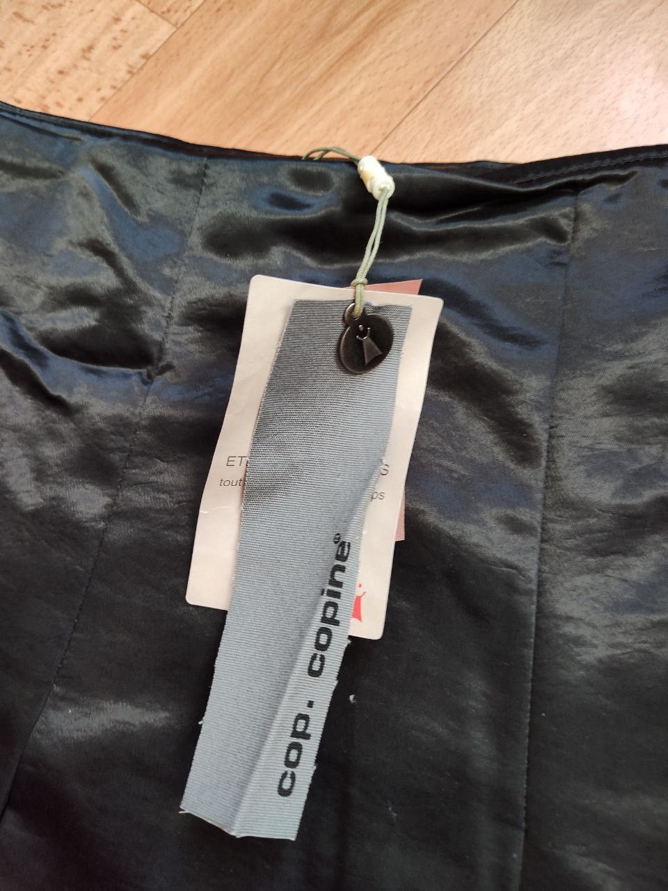 Cop Copine Cop Copine Black Pleated Skirt sz M waist 15" Size 30" / US 8 / IT 44 - 2 Thumbnail
