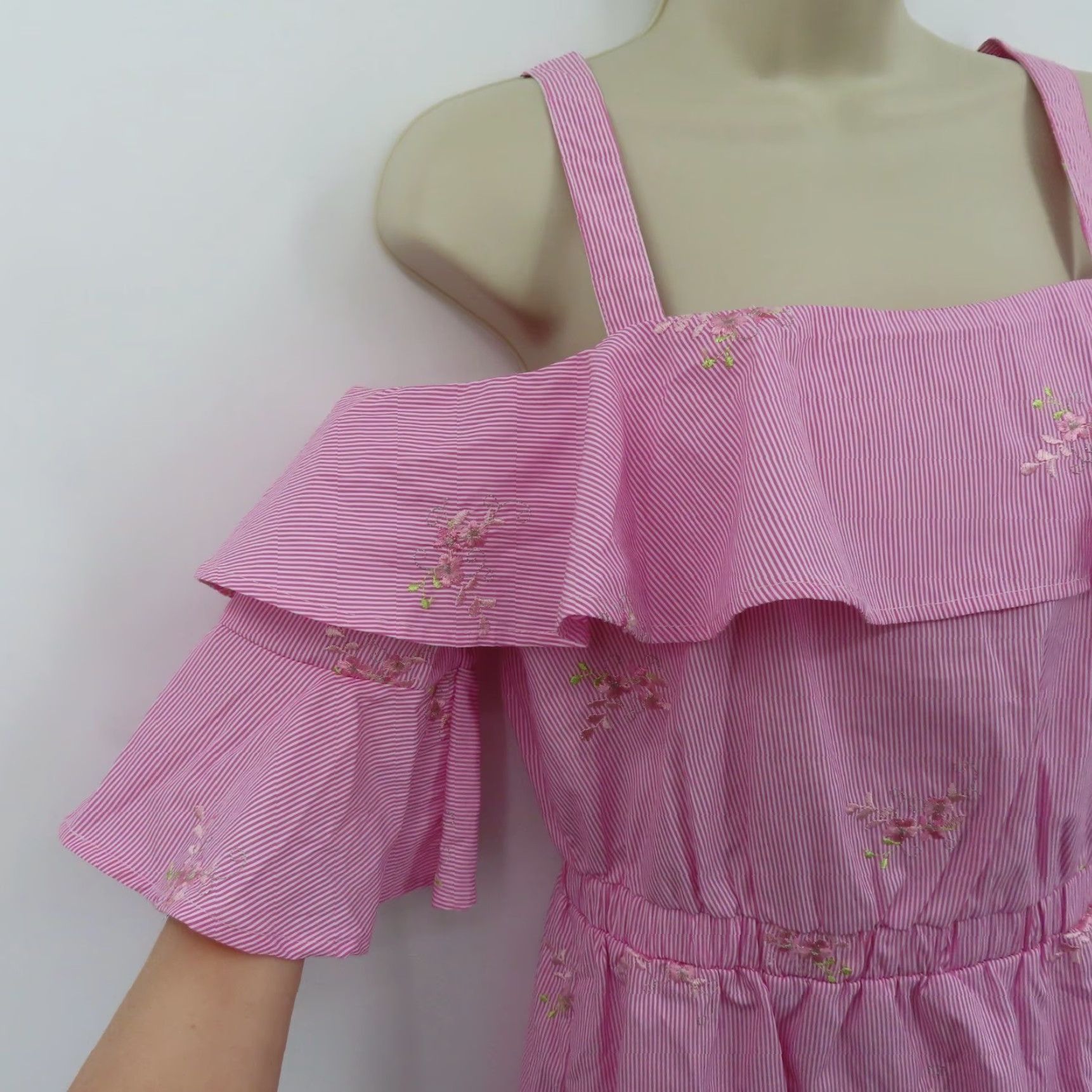 Pinko VINTAGE? No. Size M / US 6-8 / IT 42-44 - 2 Thumbnail