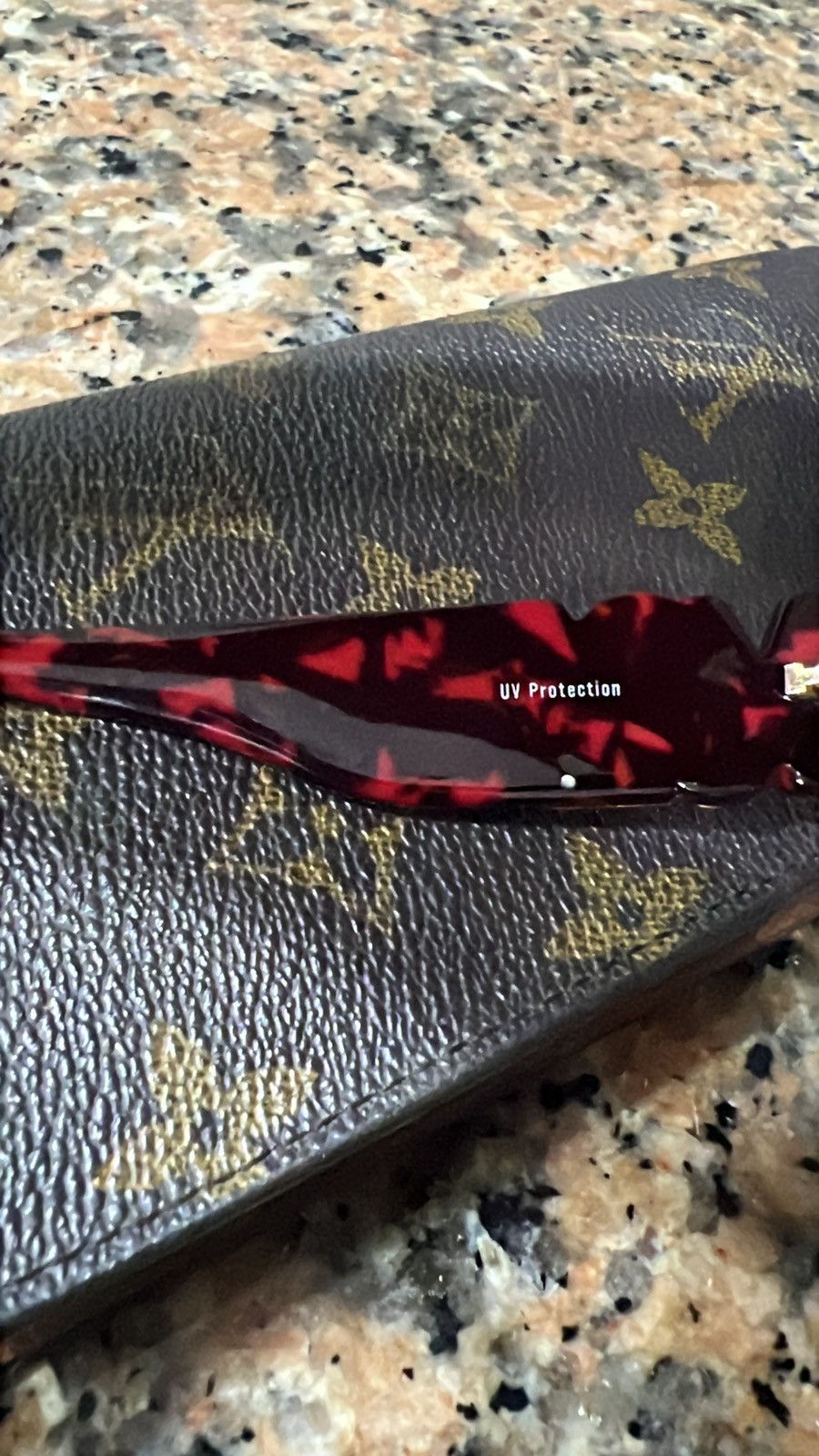 Yves Saint Laurent Vtg sunglasses yve saint lauren retro Size ONE SIZE - 4 Thumbnail