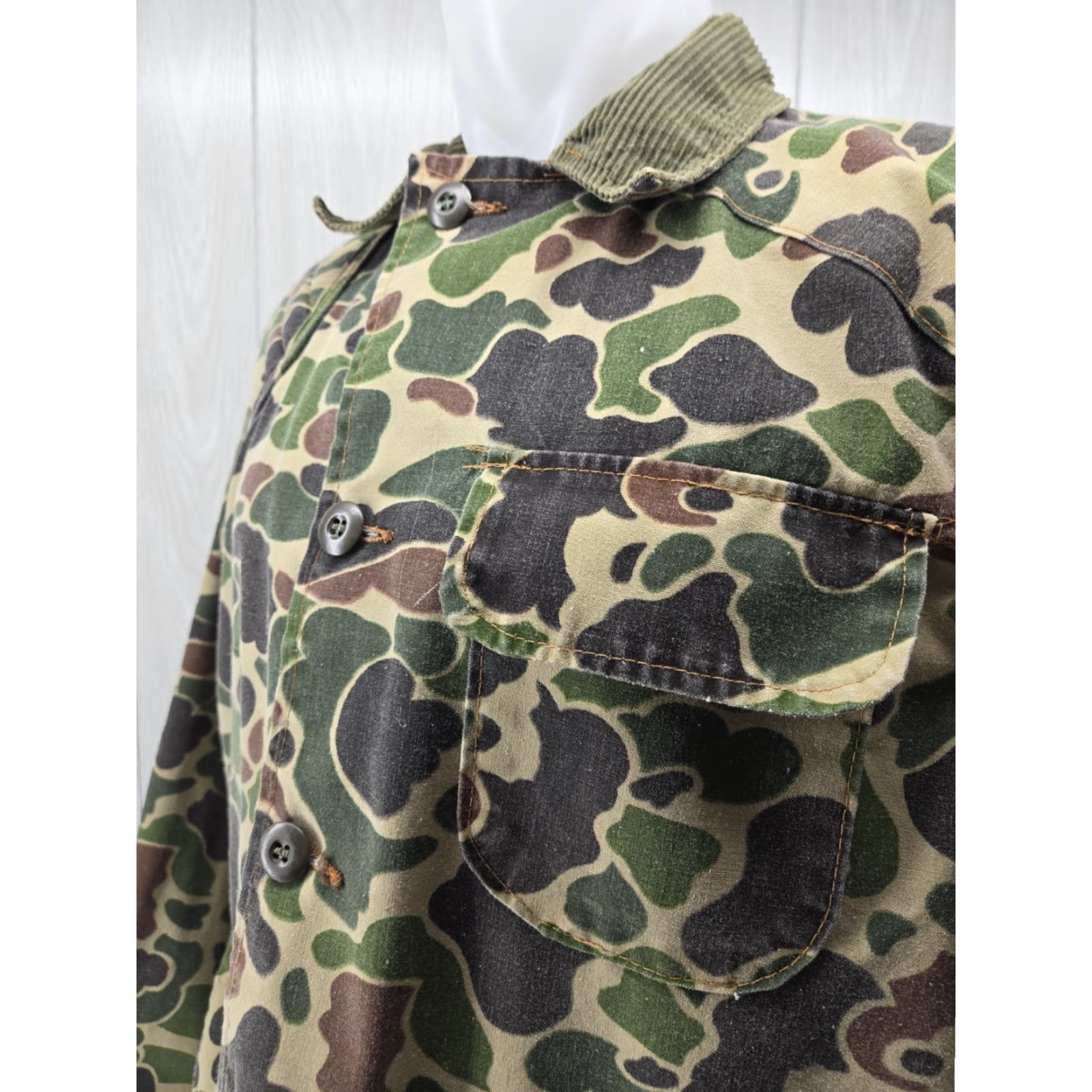 JCPenney VTG JCPenney Hunting Jacket Duck Camouflage Mens L/XL Button Up Shirt Size US L / EU 52-54 / 3 - 5 Thumbnail