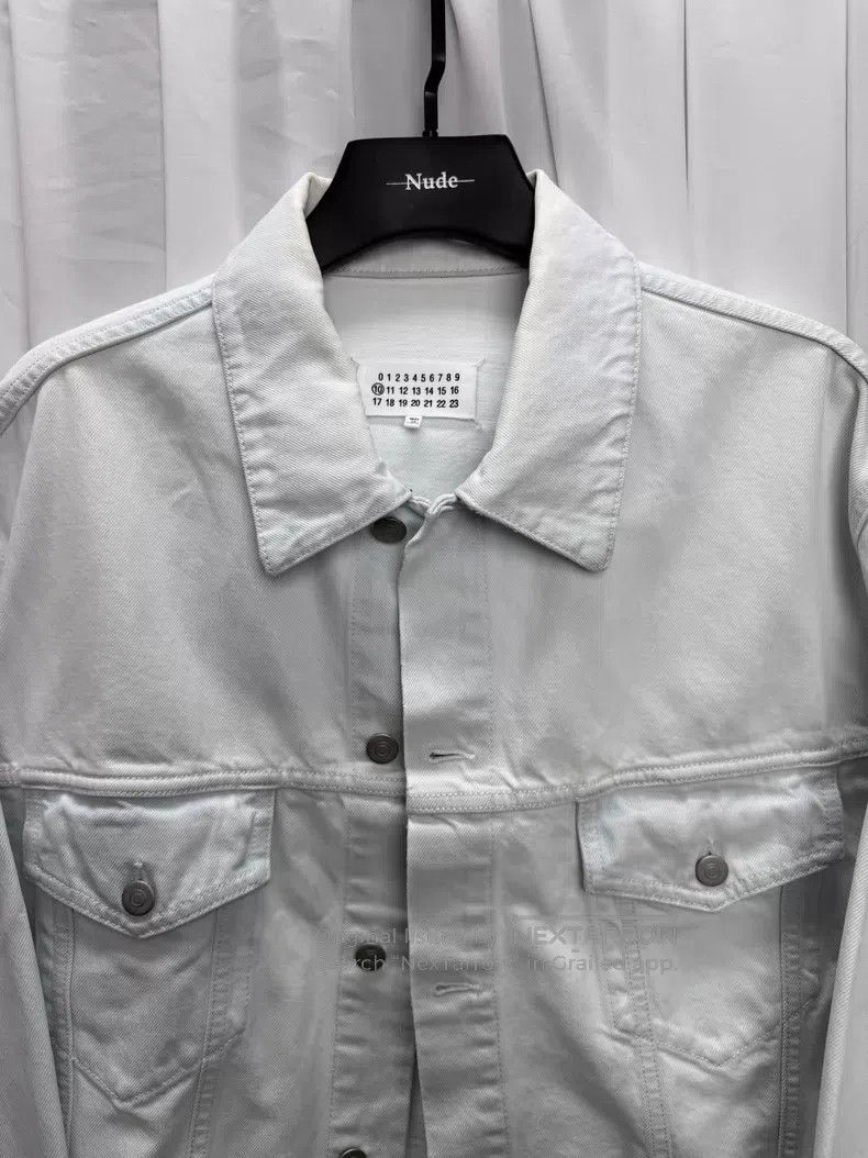 Maison Margiela Maison Margiela Distressed Denim Jacket with Painted Style Size US L / EU 52-54 / 3 - 4 Thumbnail