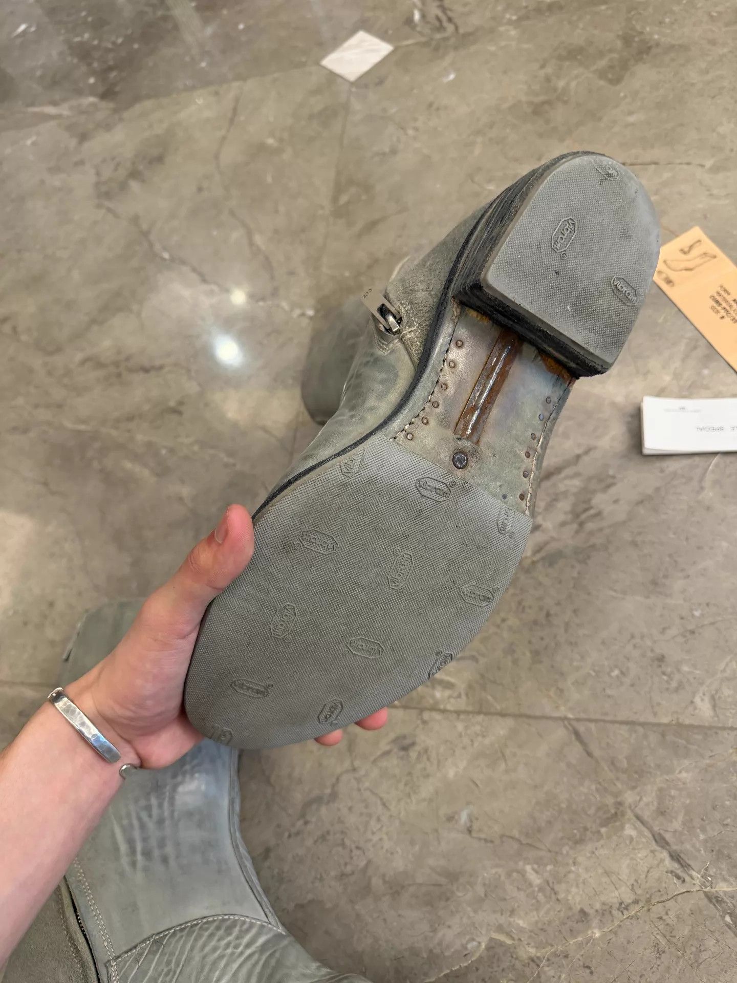 Vibram Vibram 2601L CUBS/33 Scratched Horsebutt Leather 8/42-43 Size US 9 / EU 42 - 9 Thumbnail