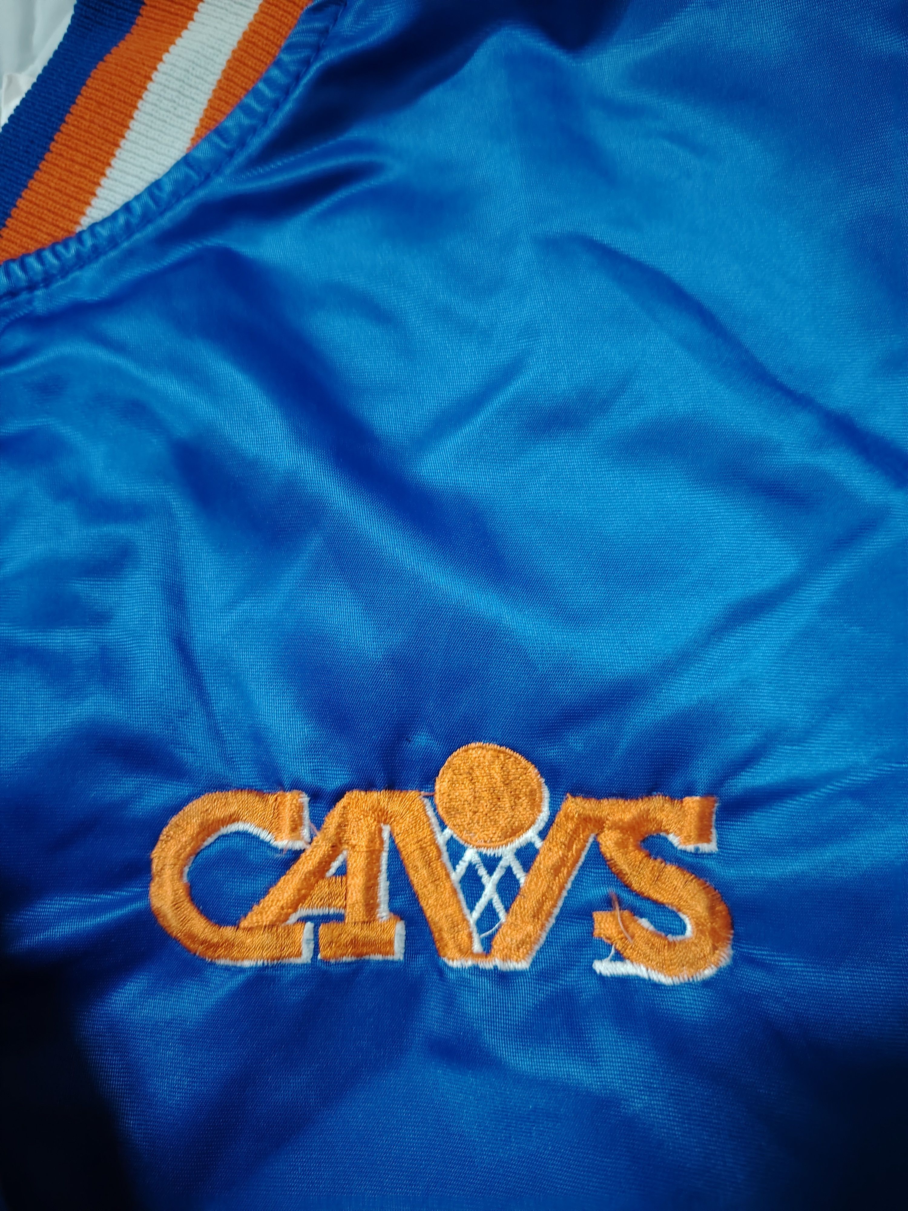 NBA × Starter × Vintage Vintage Starter Cleveland Cavaliers Satin Jacket NBA Size US L / EU 52-54 / 3 - 10 Thumbnail