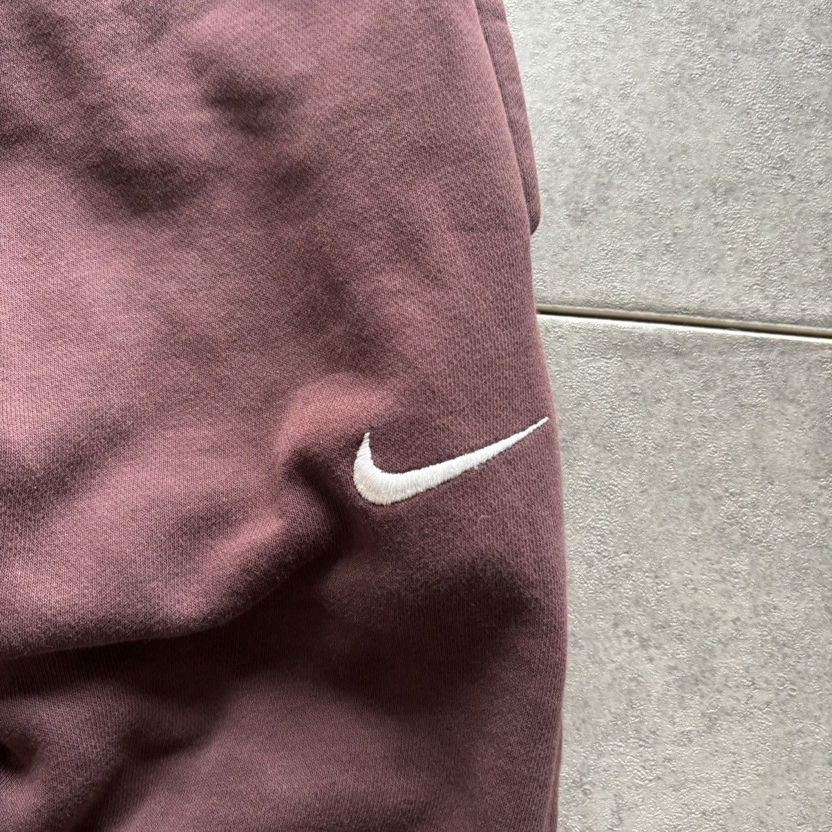 Nike Nike maroon sweatpants joggers Size US 30 / EU 46 - 2 Thumbnail