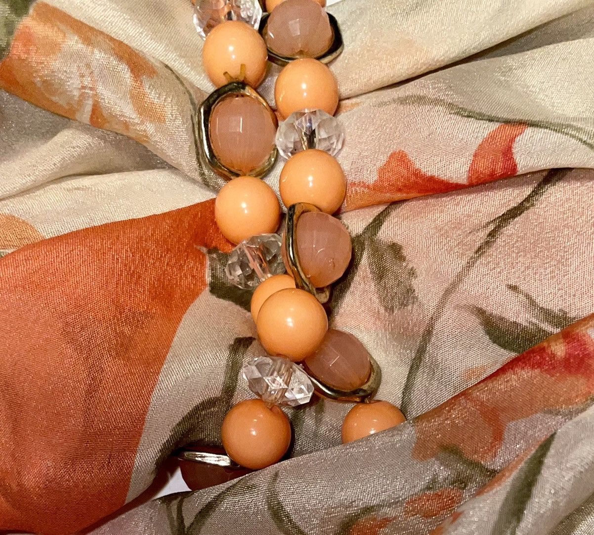 Vintage Vintage 1970 Peach Bellini Coral Bracelet Set Size ONE SIZE - 4 Thumbnail