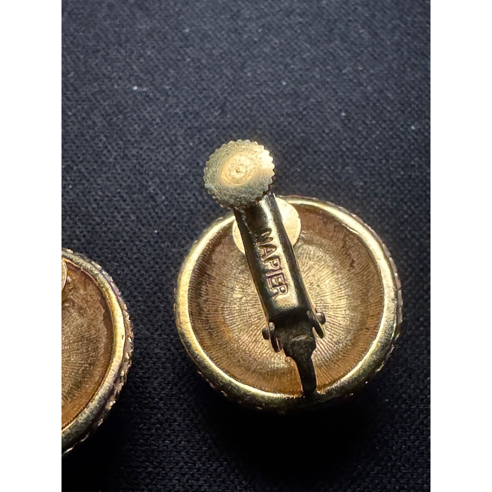 Other Vintage Napier Black Enamel Gold Tone Screw Back Earrings Size ONE SIZE - 5 Thumbnail