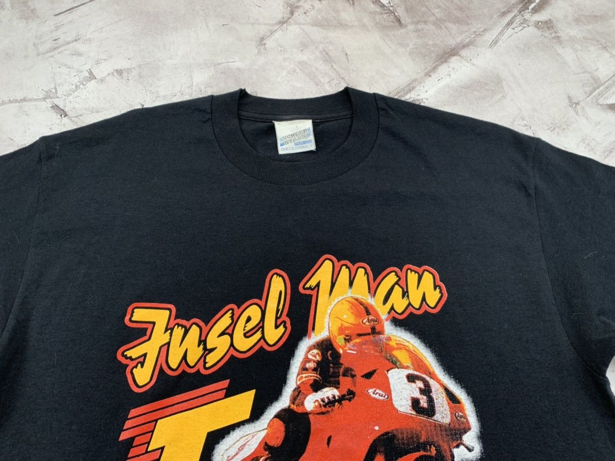 Vintage Mens vintage t shirt Isle Of Man 1998 Size M Size US M / EU 48-50 / 2 - 4 Thumbnail