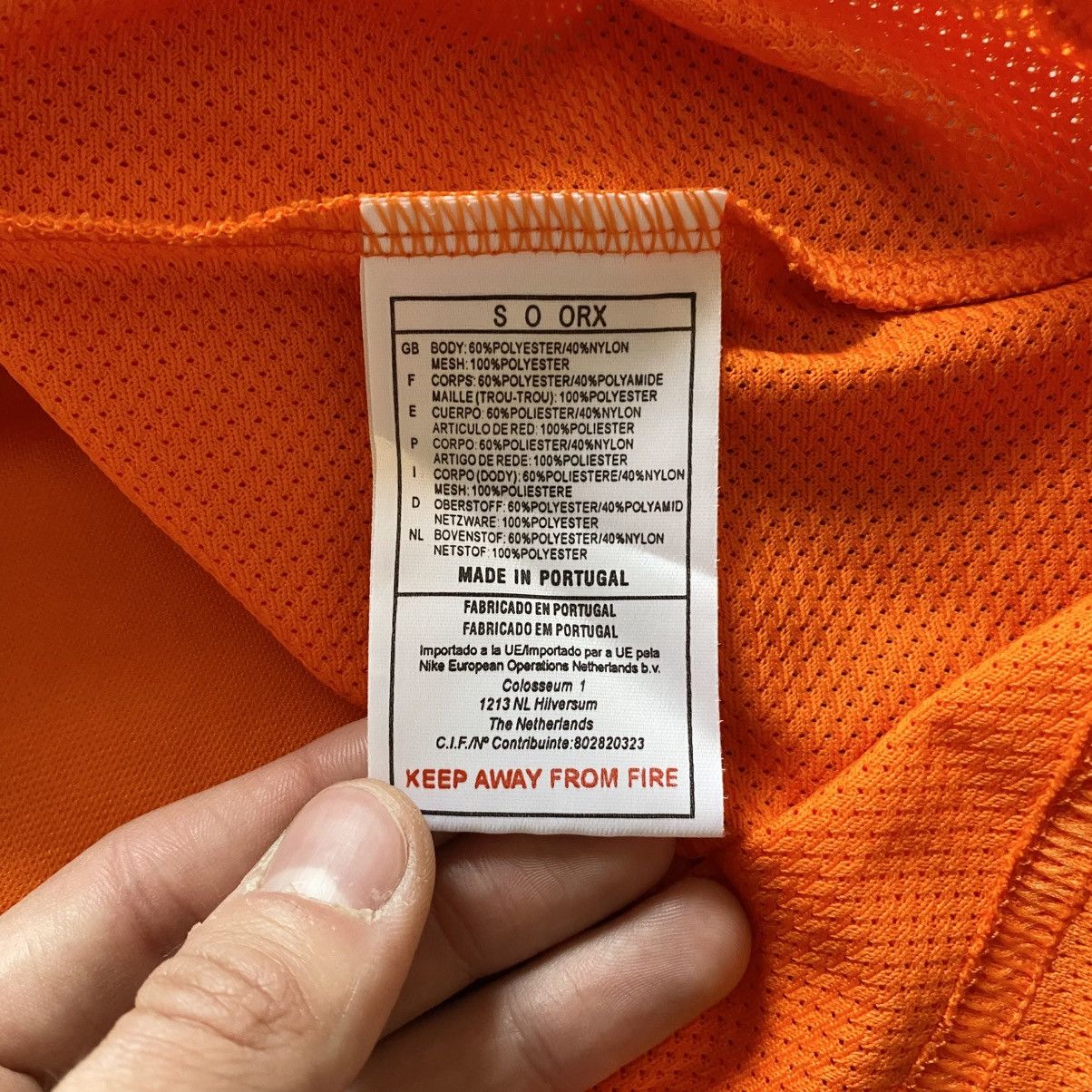 Vintage Nike Netherland 2000/02 Soccer Jersey Y2K Home Size US L / EU 52-54 / 3 - 8 Thumbnail