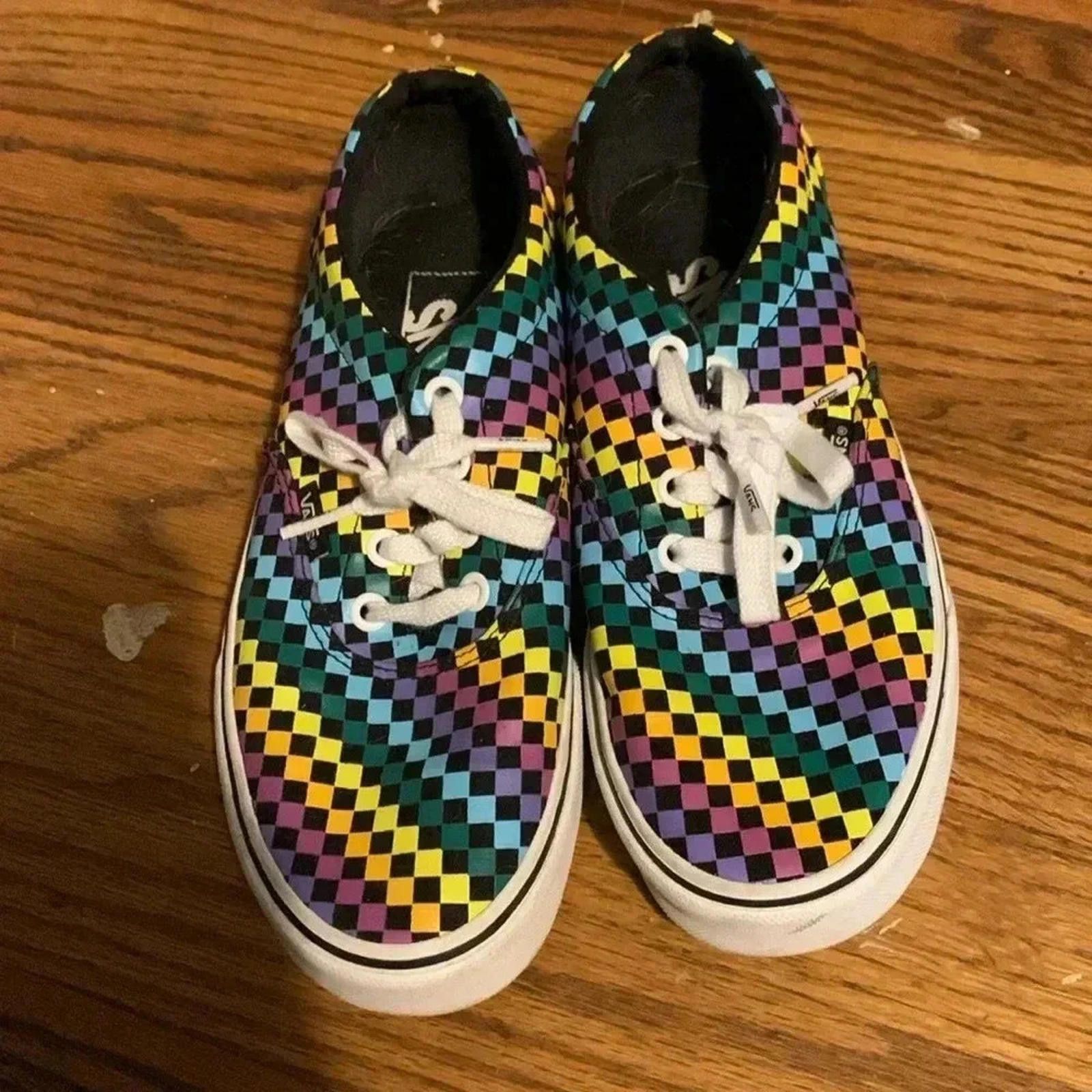 Vans Vans rainbow checkered 🌈 Size US 7 / IT 37 - 2 Thumbnail