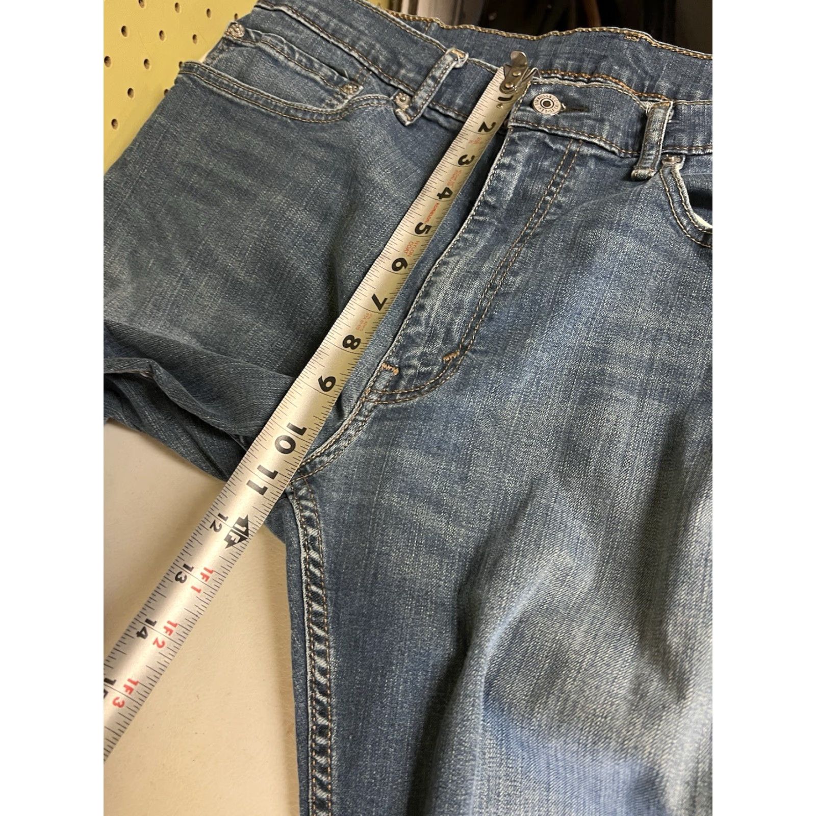 Levi's Levi's 559 Jeans Denim Straight 35x30 Mens Regular Blue Cotton Blend Vintage No (tagged 36x36) Size US 35 - 5 Thumbnail