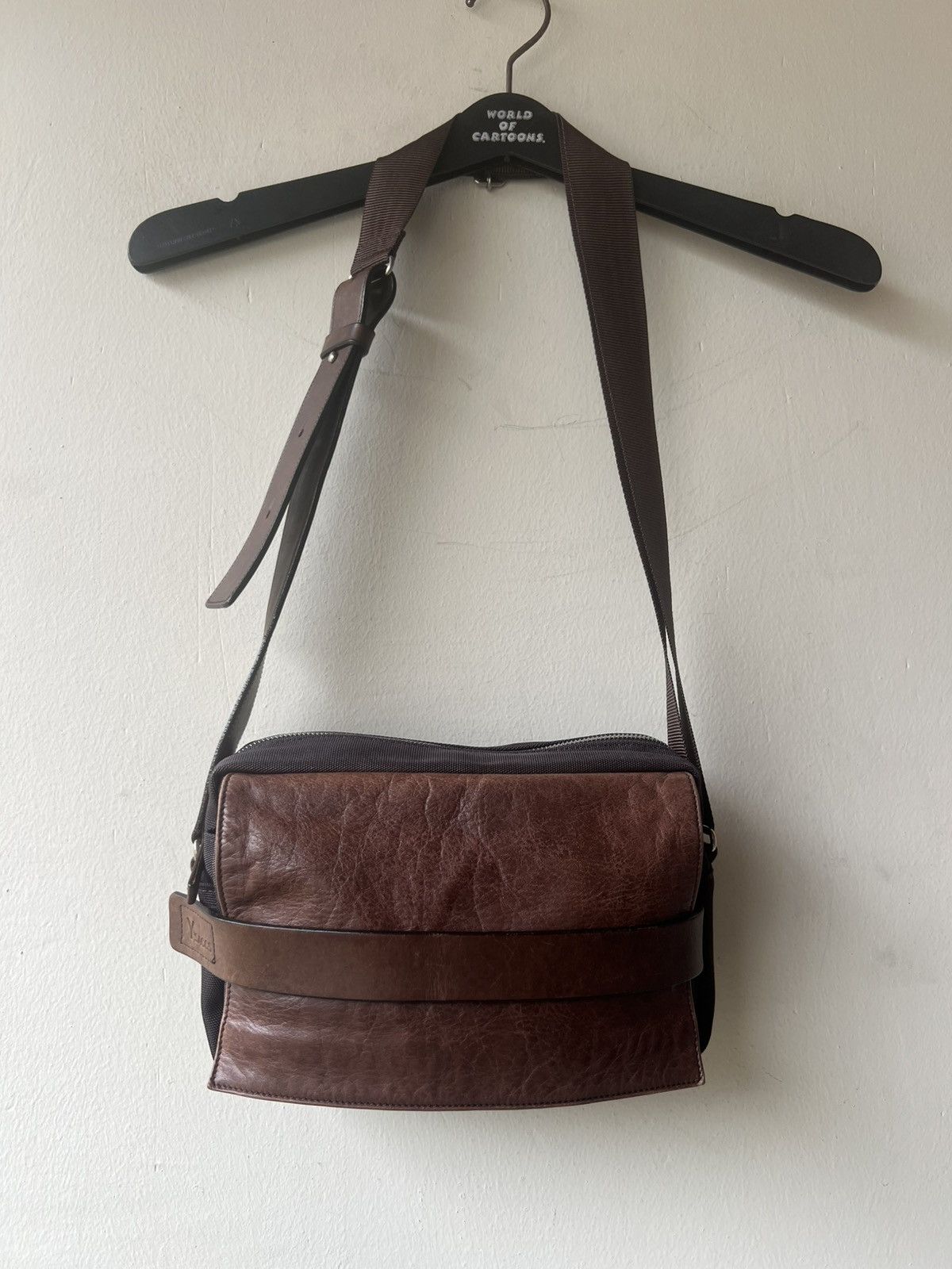 Yohji Yamamoto 2000s Yohji Yamamoto Y’saccs Hybrid Leather Sling Bag Size ONE SIZE - 19 Thumbnail