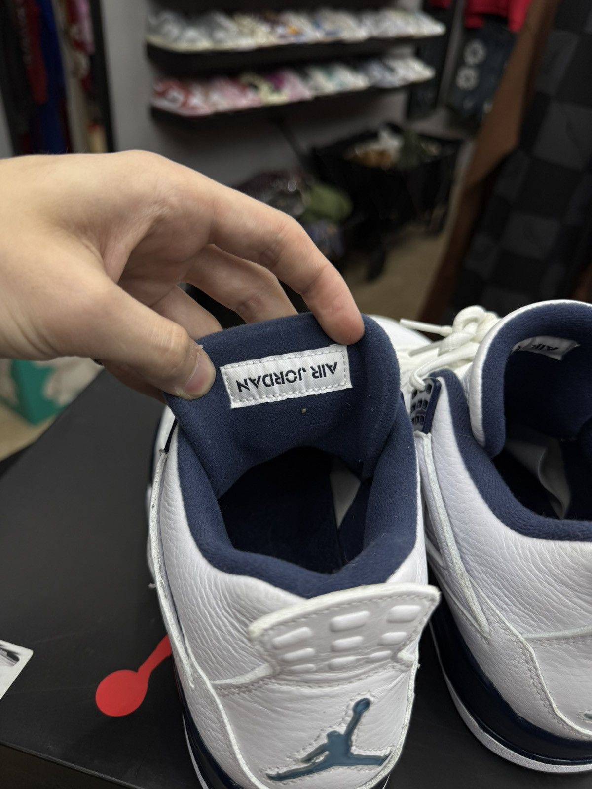 Nike Nike Jordan 4 Columbia (2015) Size 9 Pre Owned 🧼 Size US 9 / EU 42 - 19 Thumbnail