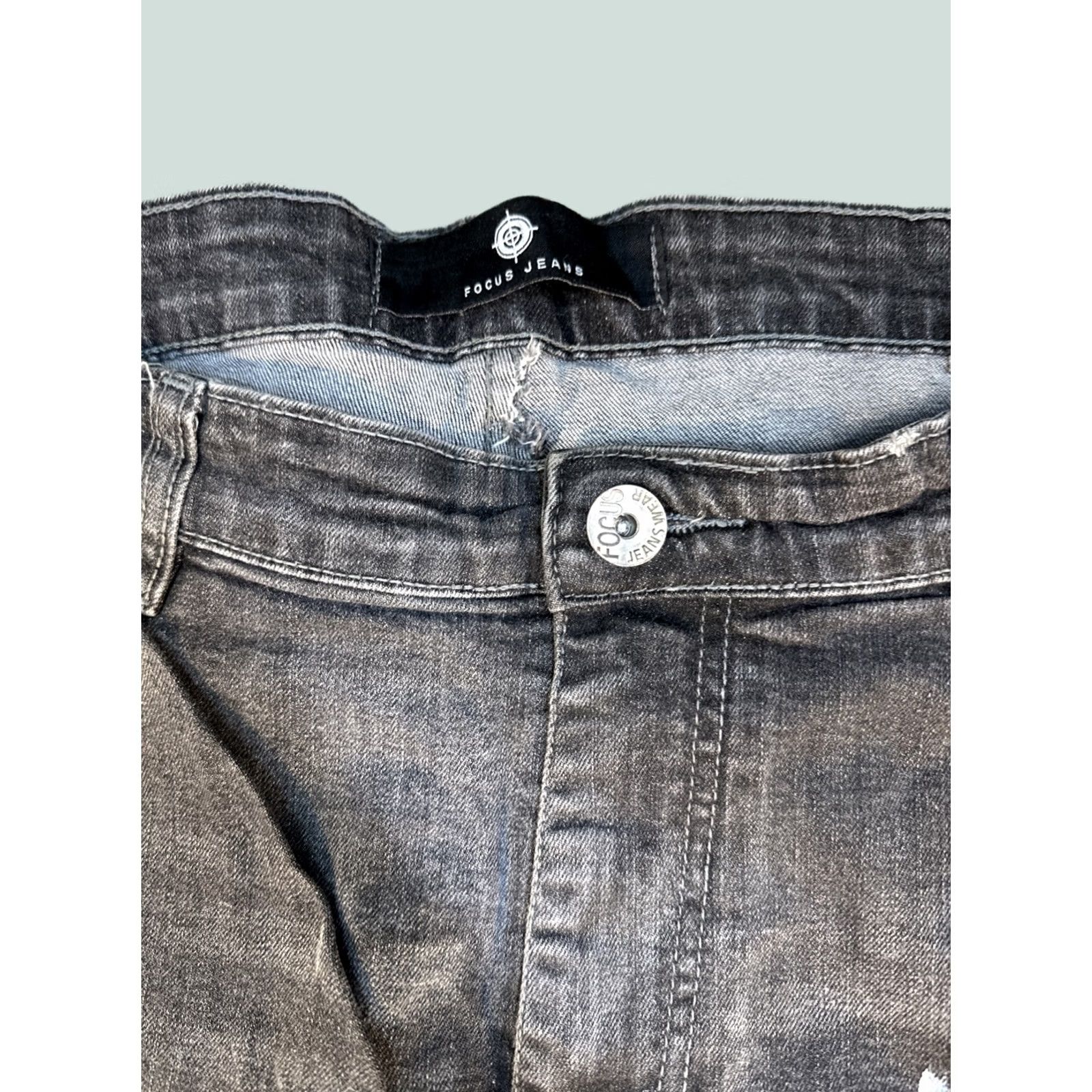 Vintage Focus Jeans Men Straight Distressed Black Blue White Paint 38x32 30in Inseam Mens Regular Fit Size US 34 / EU 50 - 1 Thumbnail