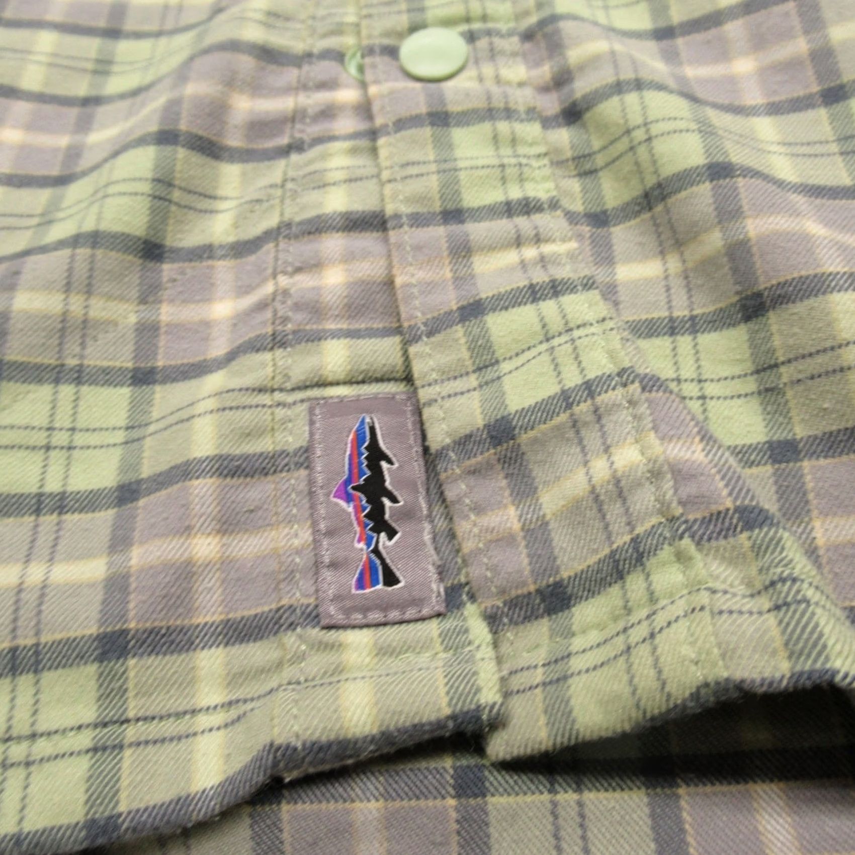 Patagonia Patagonia Shirt Men XL Green Plaid Long Sleeve Button-Up Casual Outdoor Breathable Quick Dry UV Roll Tab Size US XL / EU 56 / 4 - 2 Thumbnail