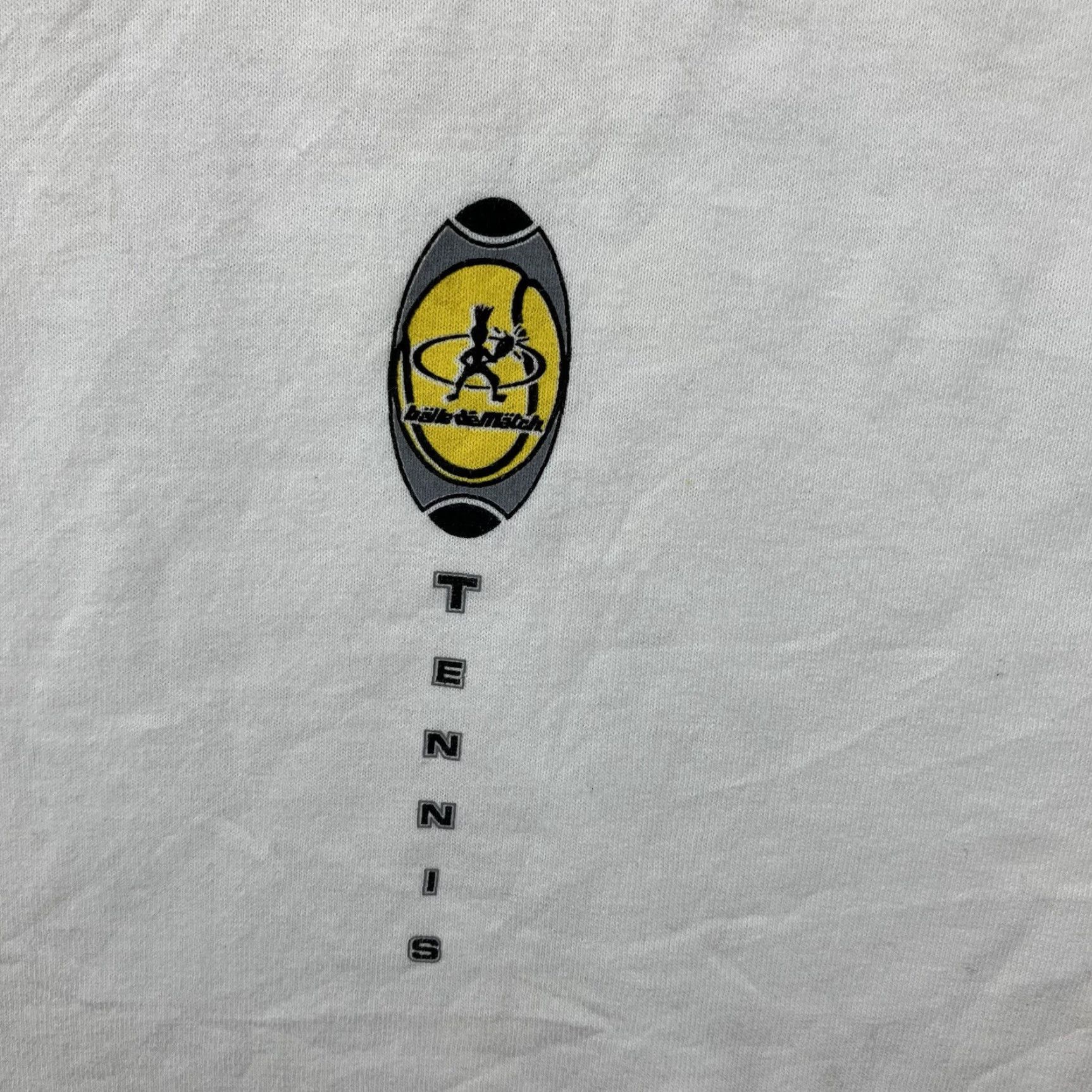 Vintage VINTAGE Balle de Match Tennis T-Shirt Medium Double-Sided 2004 Graphic Print White USA Mens Size US M / EU 48-50 / 2 - 5 Thumbnail
