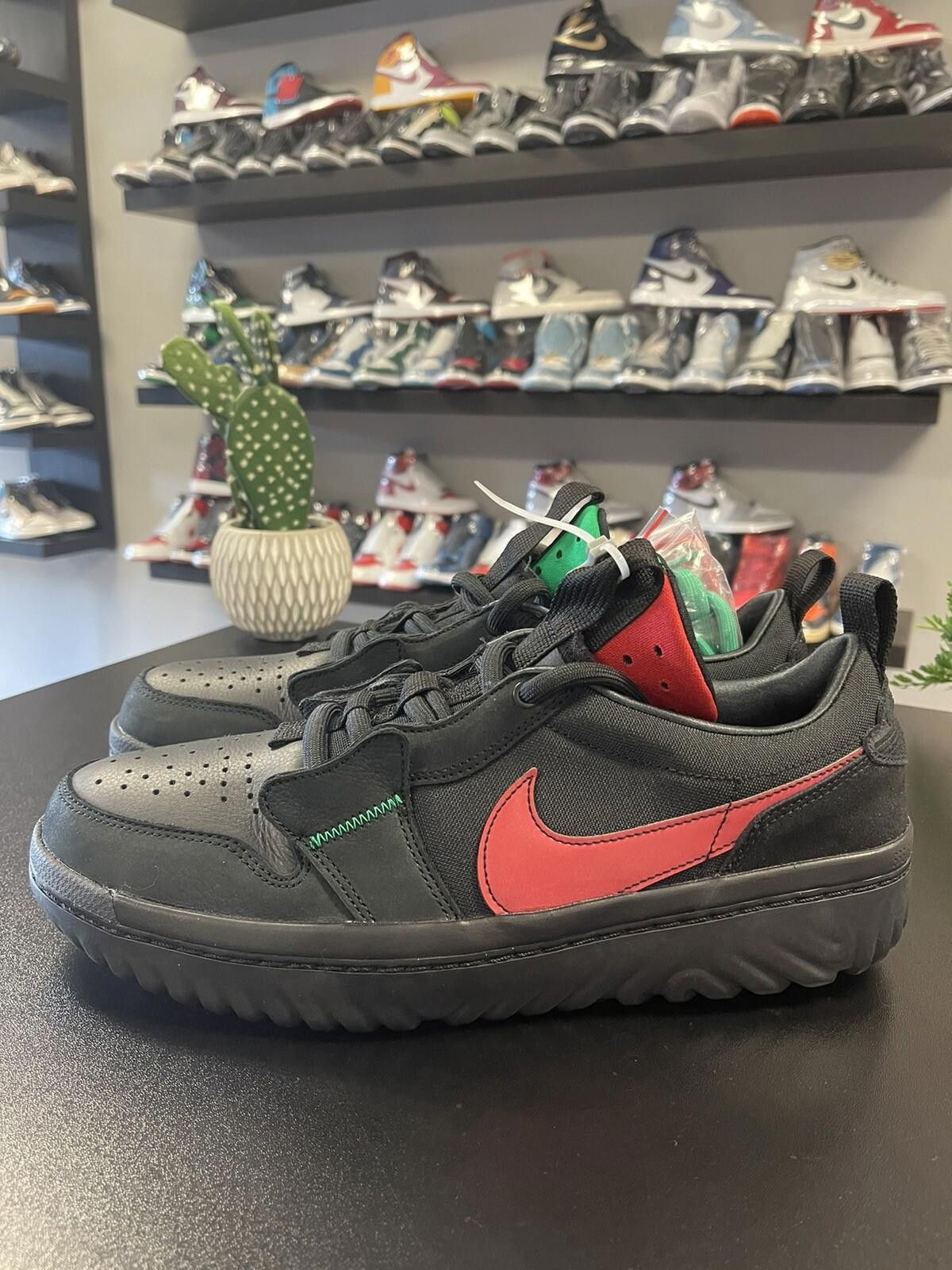 Jordan Brand Jordan 1 Low React x Ghetto Gastro Fearless Size 11.5 Size US 11.5 / EU 44-45 - 1 Thumbnail