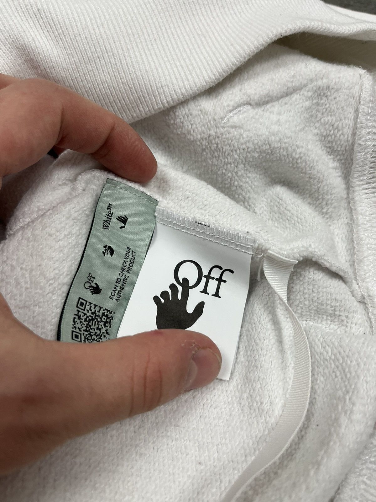 Japanese Brand Hoodie Off-White Size US S / EU 44-46 / 1 - 14 Thumbnail