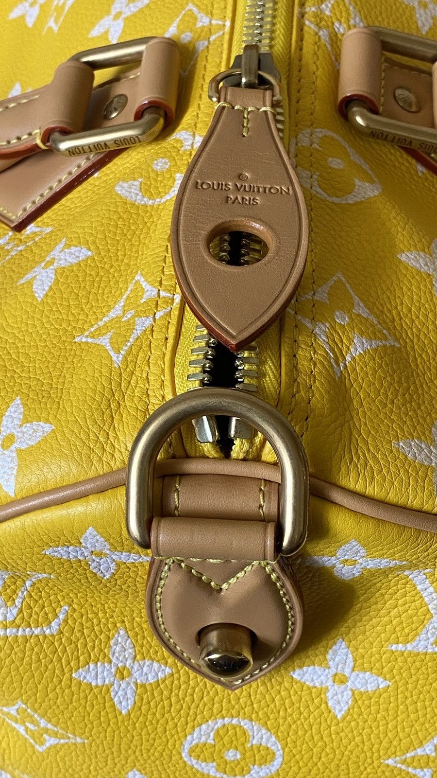 Louis Vuitton Louis Vuitton Yellow Speedy P9 40 Duffel Keepall Bandouliere Size 40 - 12 Thumbnail