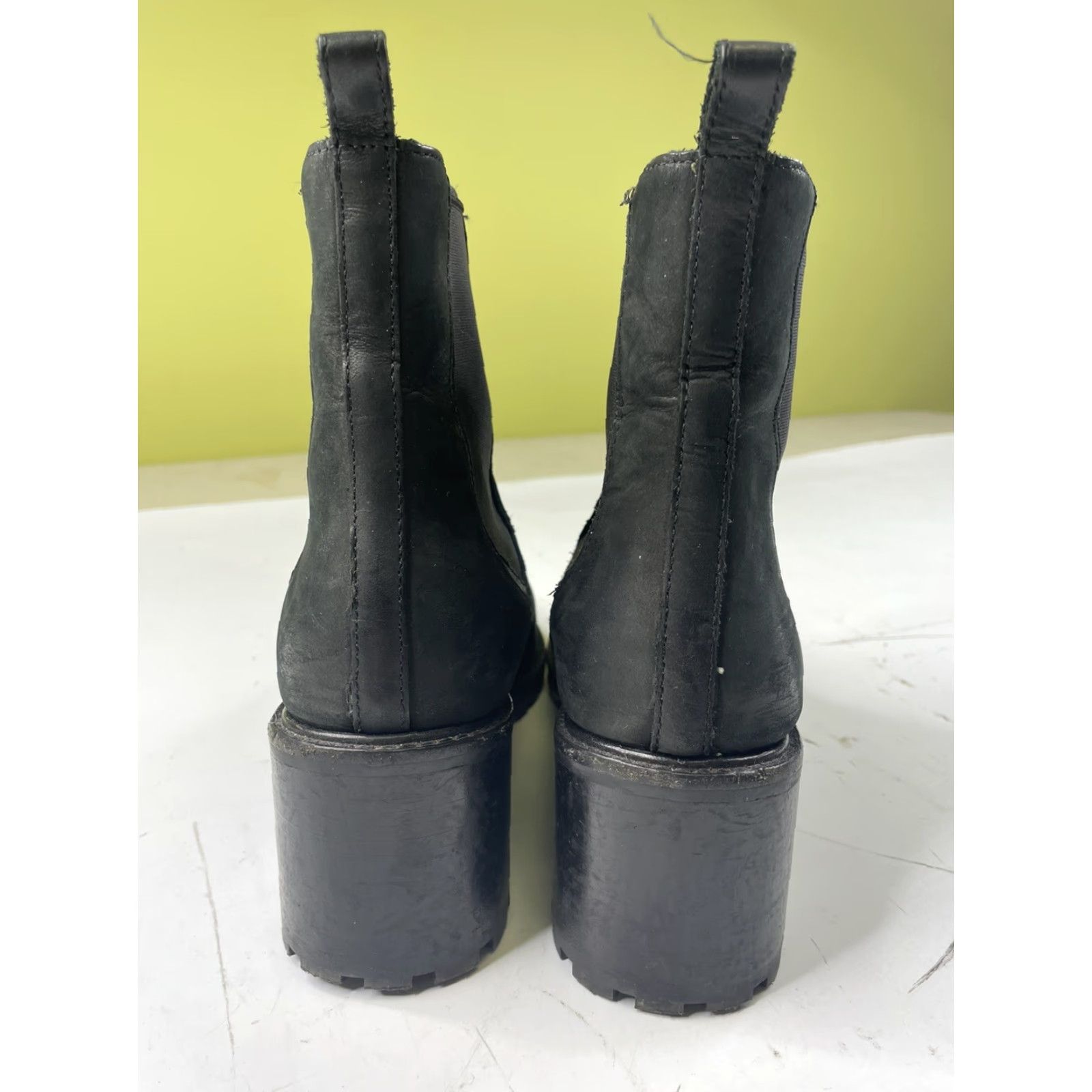 Thursday Boot Company Thursday Boot Co Everyday Knockout Block Heel Boots Women 10 Black Suede Leather Boots Woman Block Heel Leather Black 10 Women Boots Shoes Size US 10 / IT 40 - 5 Thumbnail