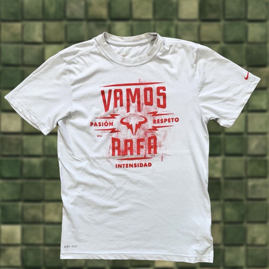 Nike Nike Shirt Mens Size S White Vamos Rafa Rafael Nadal Dri-FIT Tennis Crew Neck Court 90s Mens Size US S / EU 44-46 / 1 - 1 Thumbnail