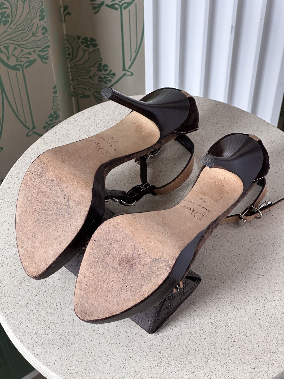 Dior DIOR Bow Sandals Pumps Heart lock Monogram Logo 36,5/ US 6,5 Size US 6.5 / IT 36.5 - 15 Thumbnail
