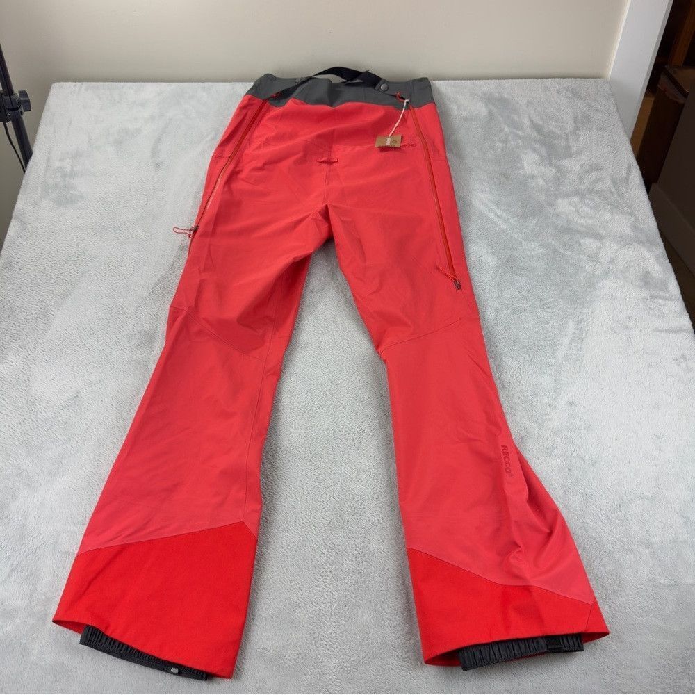 Patagonia Patagonia NWT Women's Size Small Snowdrifter Bibs h2nO 3008 Size S / US 4 / IT 40 - 1 Thumbnail