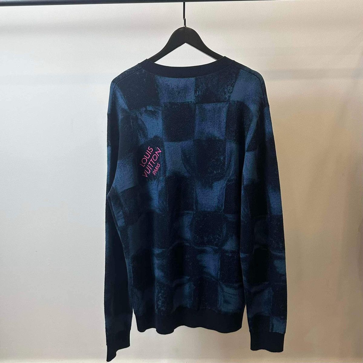 Louis Vuitton LOUIS VUITTON SWEATER Size US XL / EU 56 / 4 - 3 Thumbnail