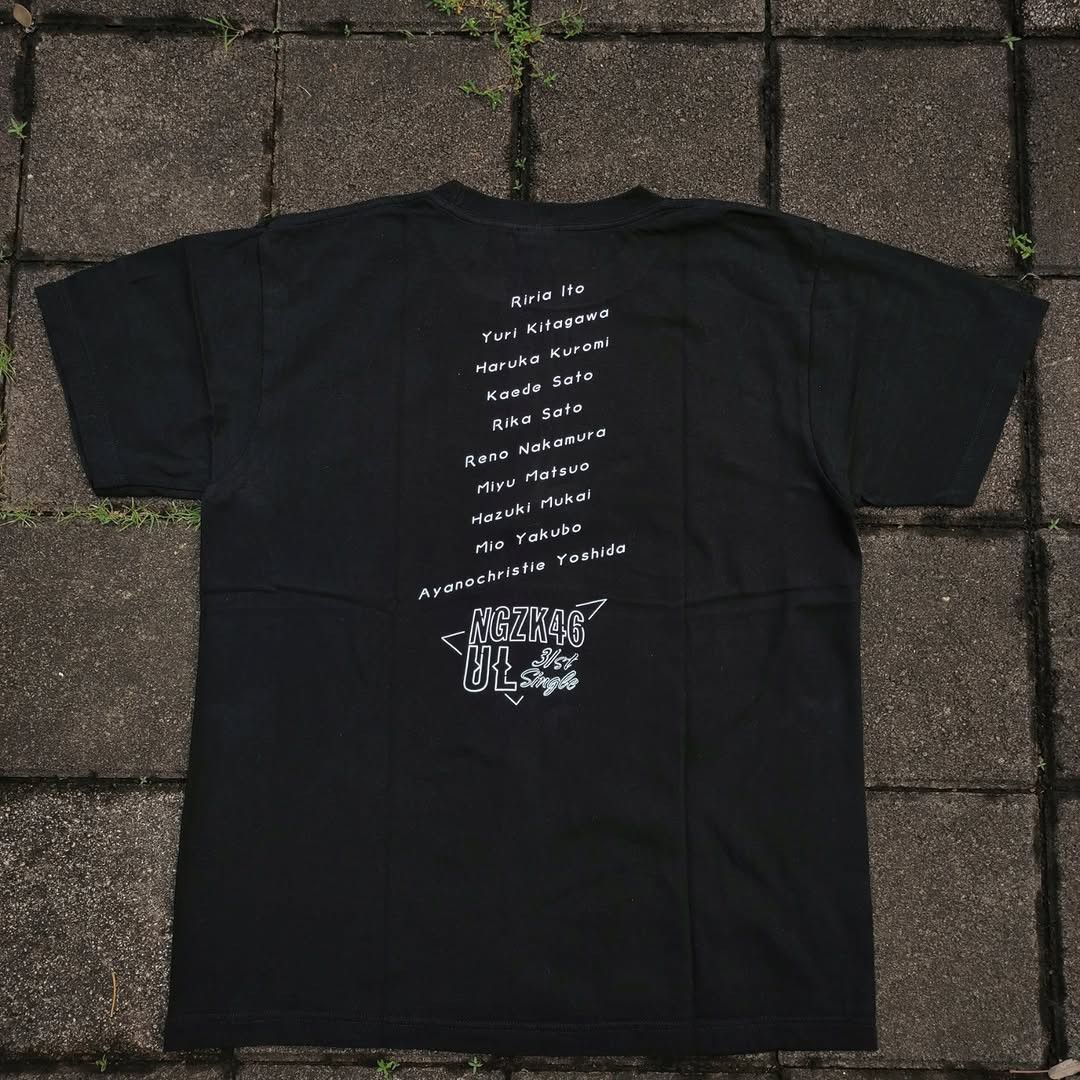 Band Tees Nogizaka46 Under Live 2022 Size US M / EU 48-50 / 2 - 2 Thumbnail