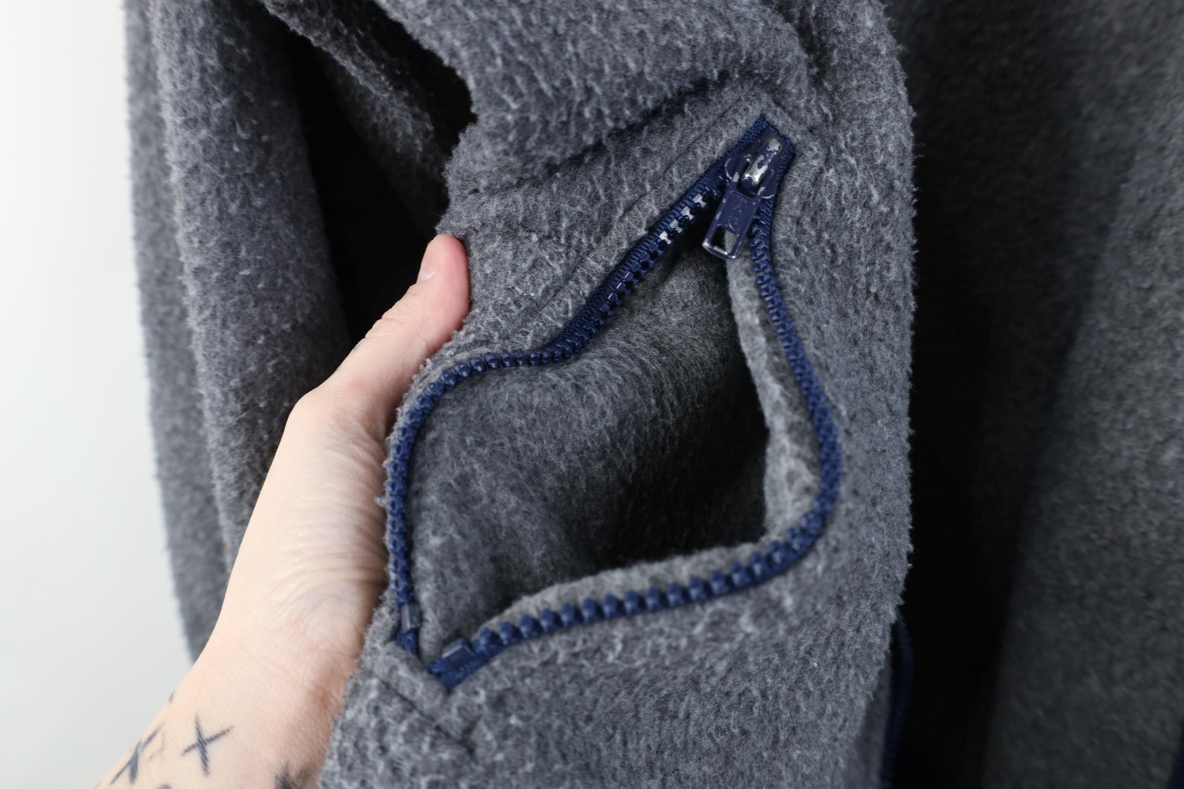 Vintage AS IS Vintage 90s OshKosh B'Gosh Fleece Jacket Gray Blue Size US M / EU 48-50 / 2 - 5 Thumbnail