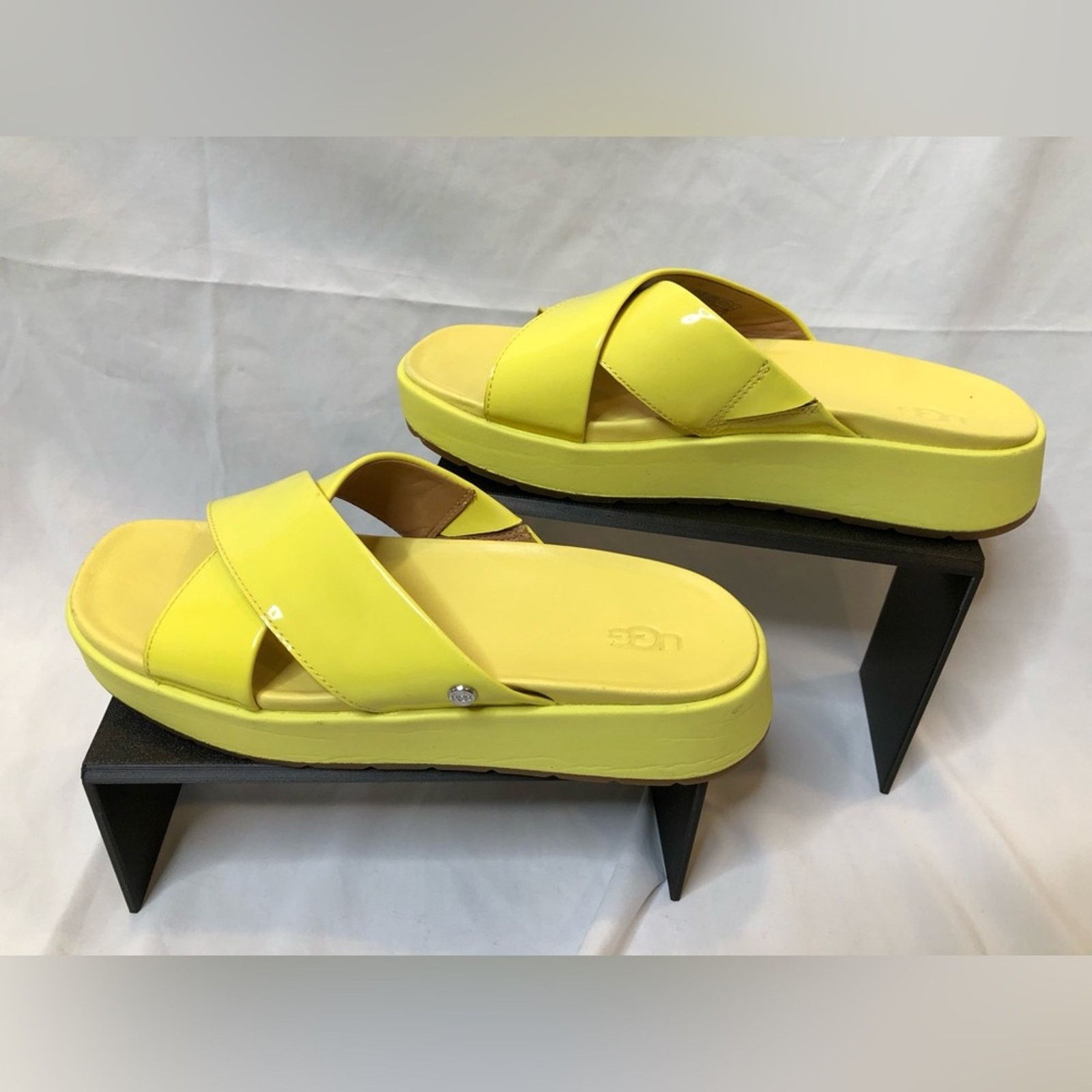 Ugg UGG Emily Patented Leather Yellow Platform Sandal— Size 6 Size US 6 / IT 36 - 1 Thumbnail