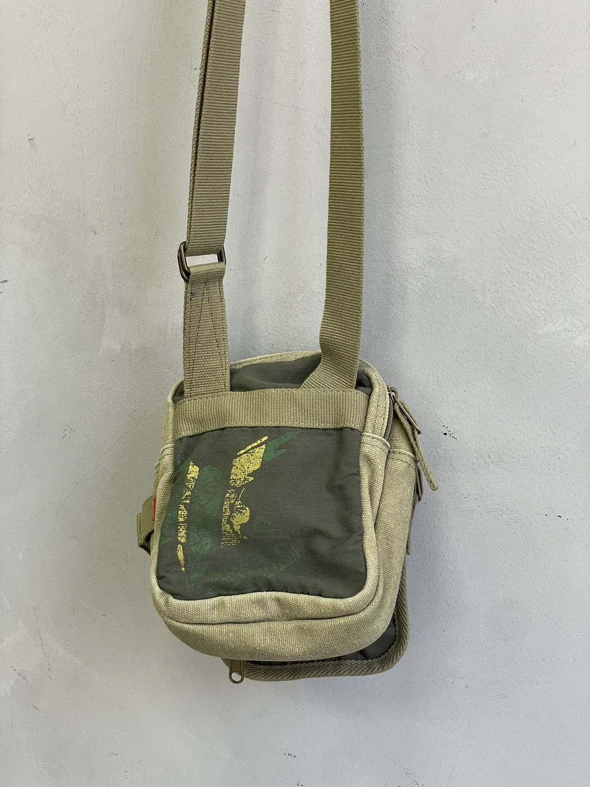 Quiksilver Quiksilver Green Canvas Crossbody Messenger Bag Size ONE SIZE - 6 Thumbnail