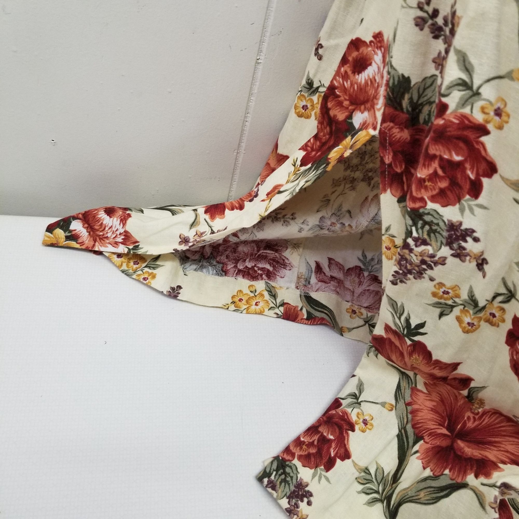 Other Jessica Howard 16 Yellow Red Floral Linen House Dress Modest Size XXL / US 16-18 / IT 52-54 - 4 Thumbnail