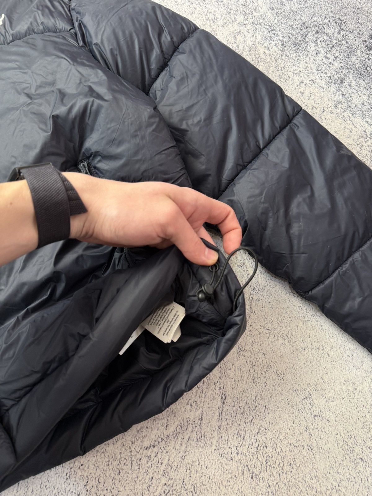 Oakley Vintage Oakley Black Puffer Jacket Y2K USA Size XL / US 12-14 / IT 48-50 - 13 Thumbnail